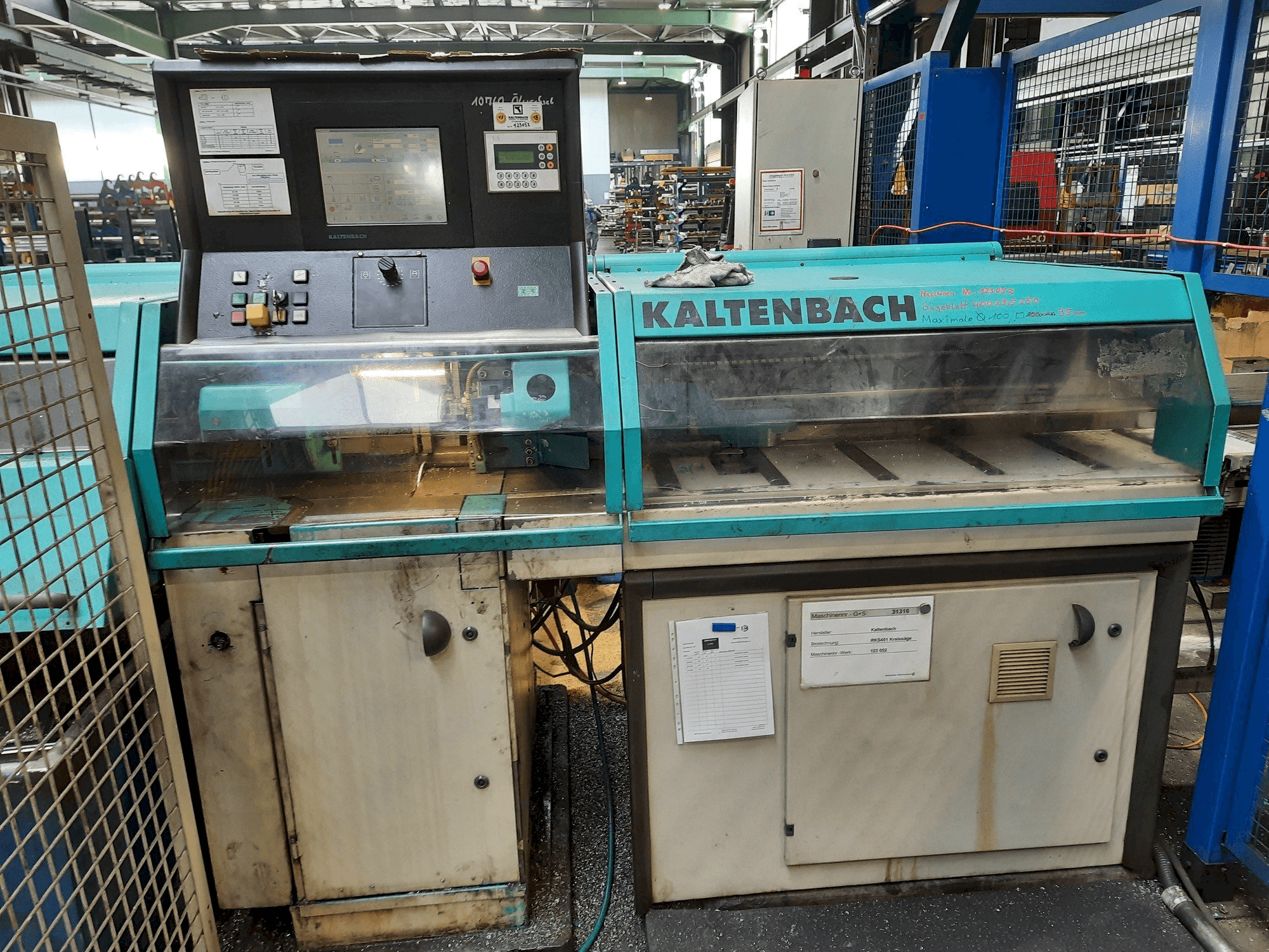 Vista frontal de la máquina KALTENBACH RKS 451