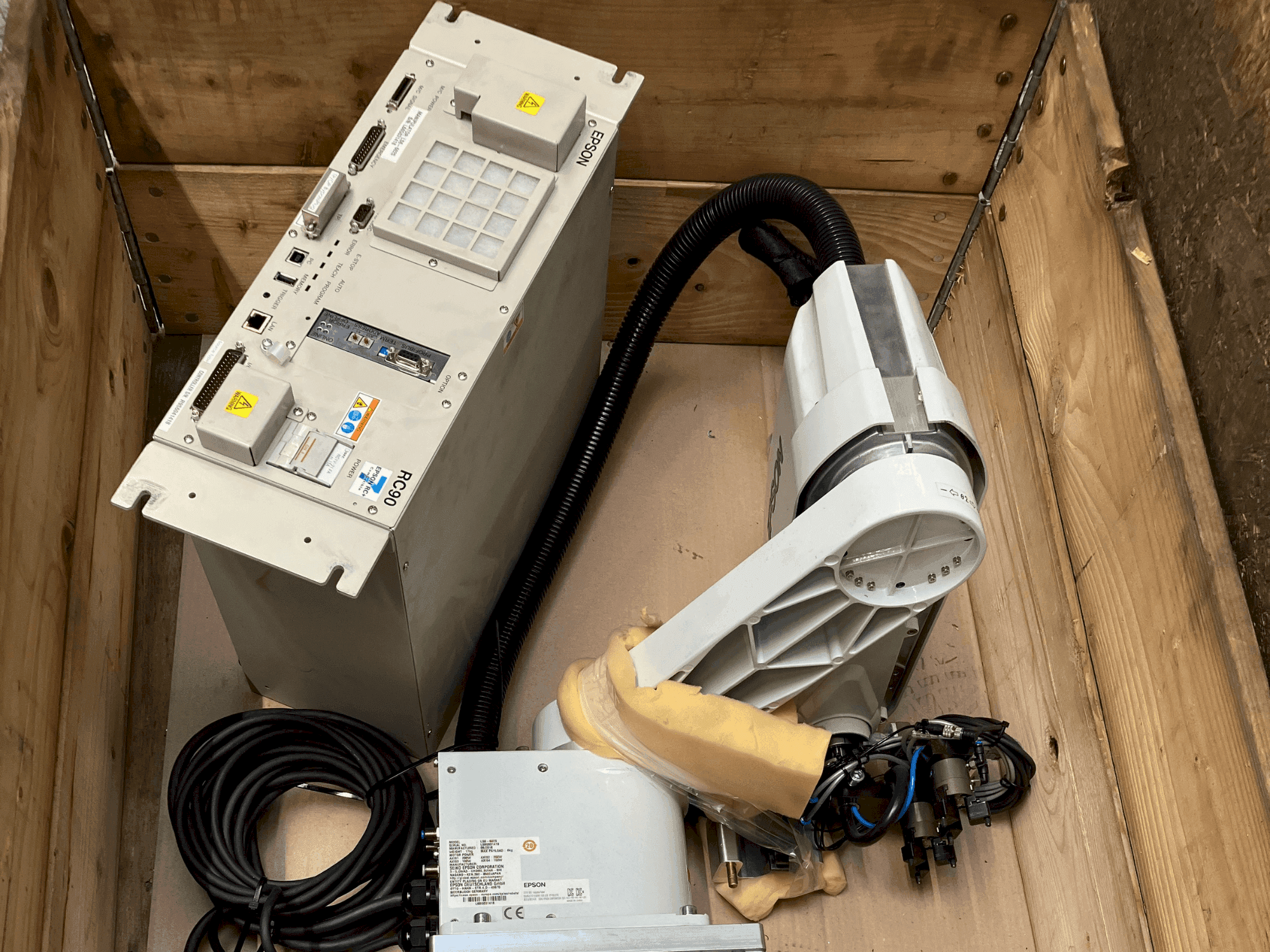 Vista frontal de la máquina EPSON LS3-401S