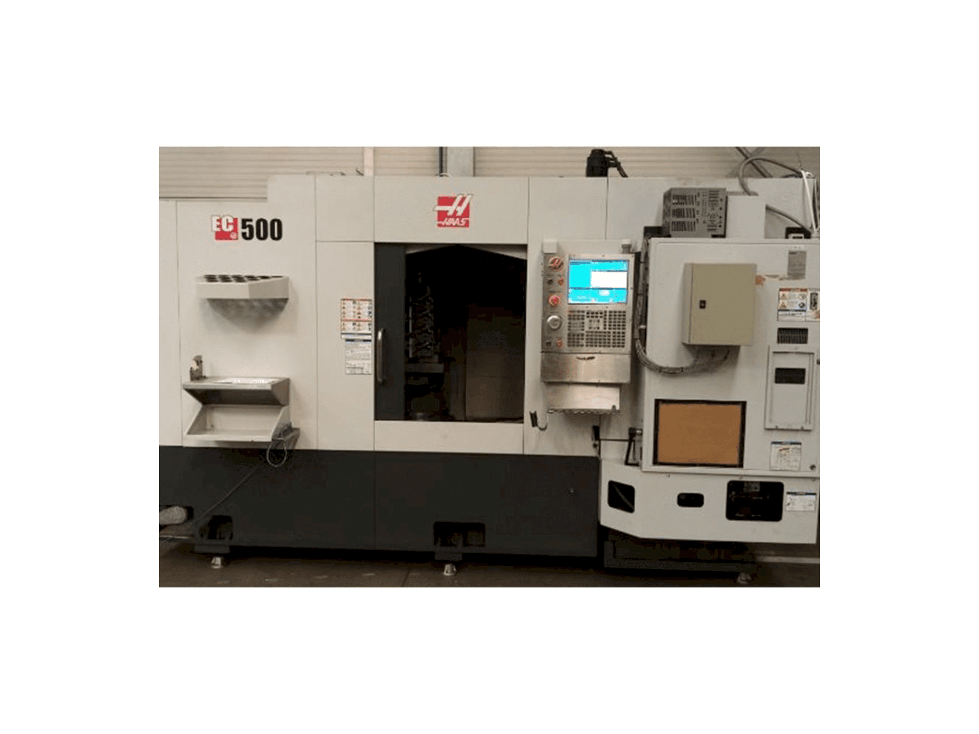 Vista frontal de la máquina HAAS EC-500