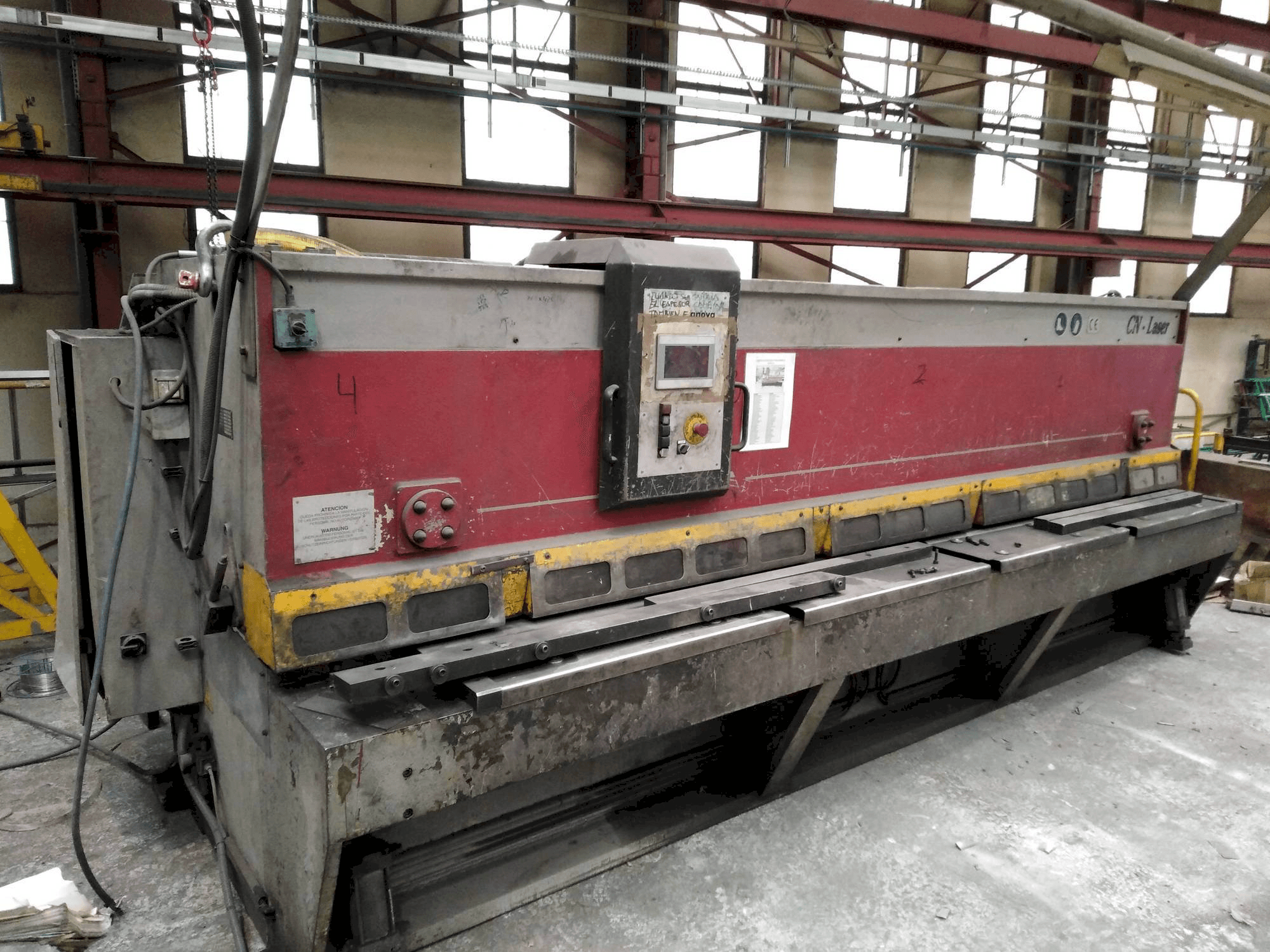 Vista frontal de la máquina Casanova VCE 07-4100 X 6