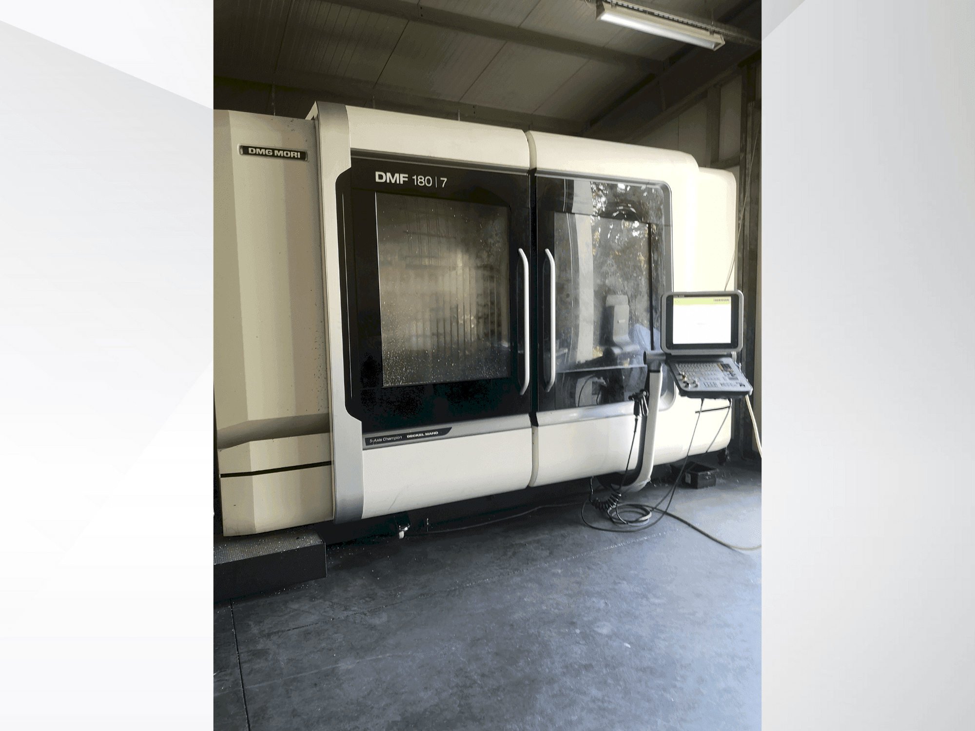 Vista frontal de la máquina DMG MORI DMF 180/7