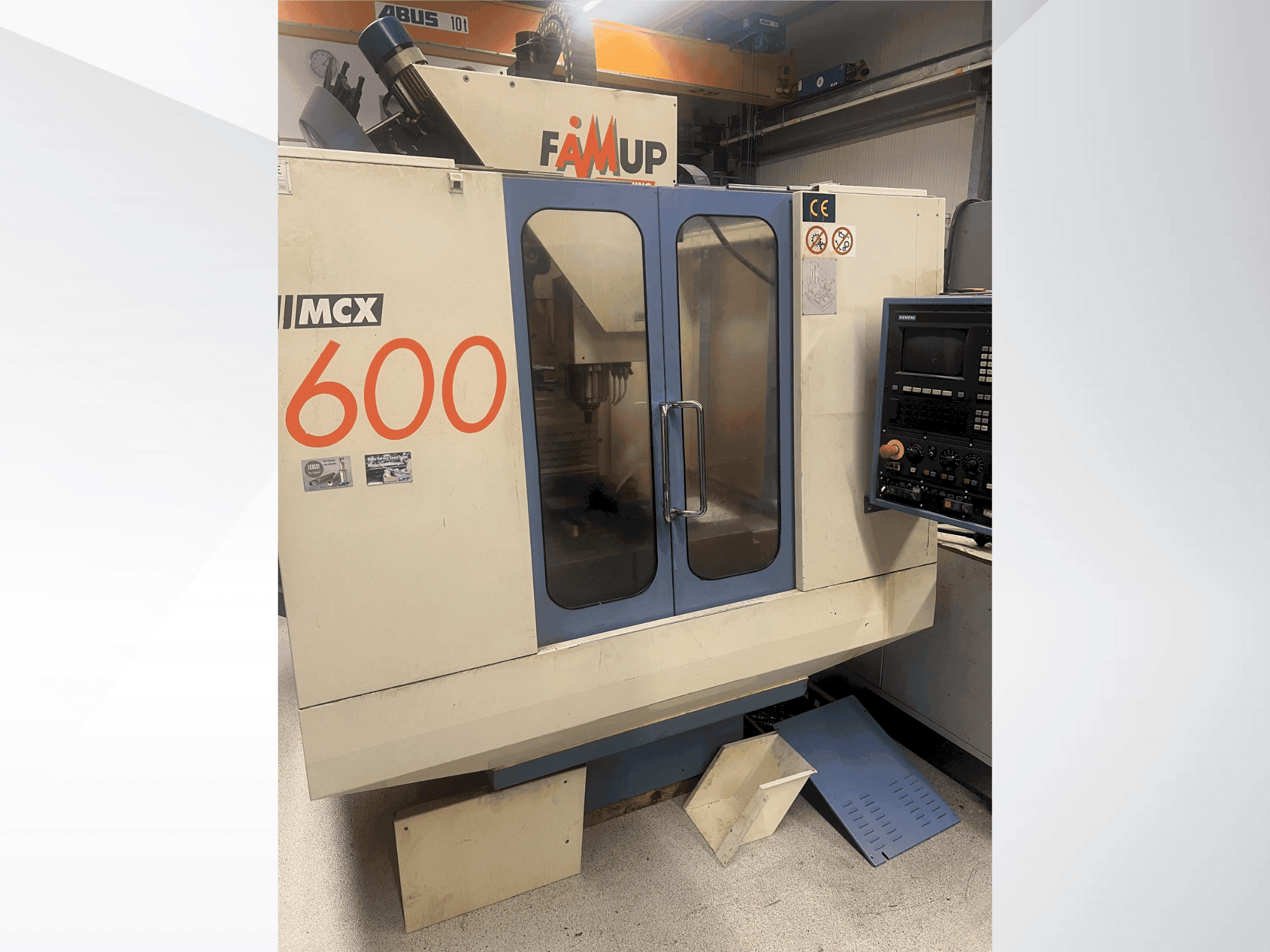 Vista frontal de la máquina FAMUP MCX 600