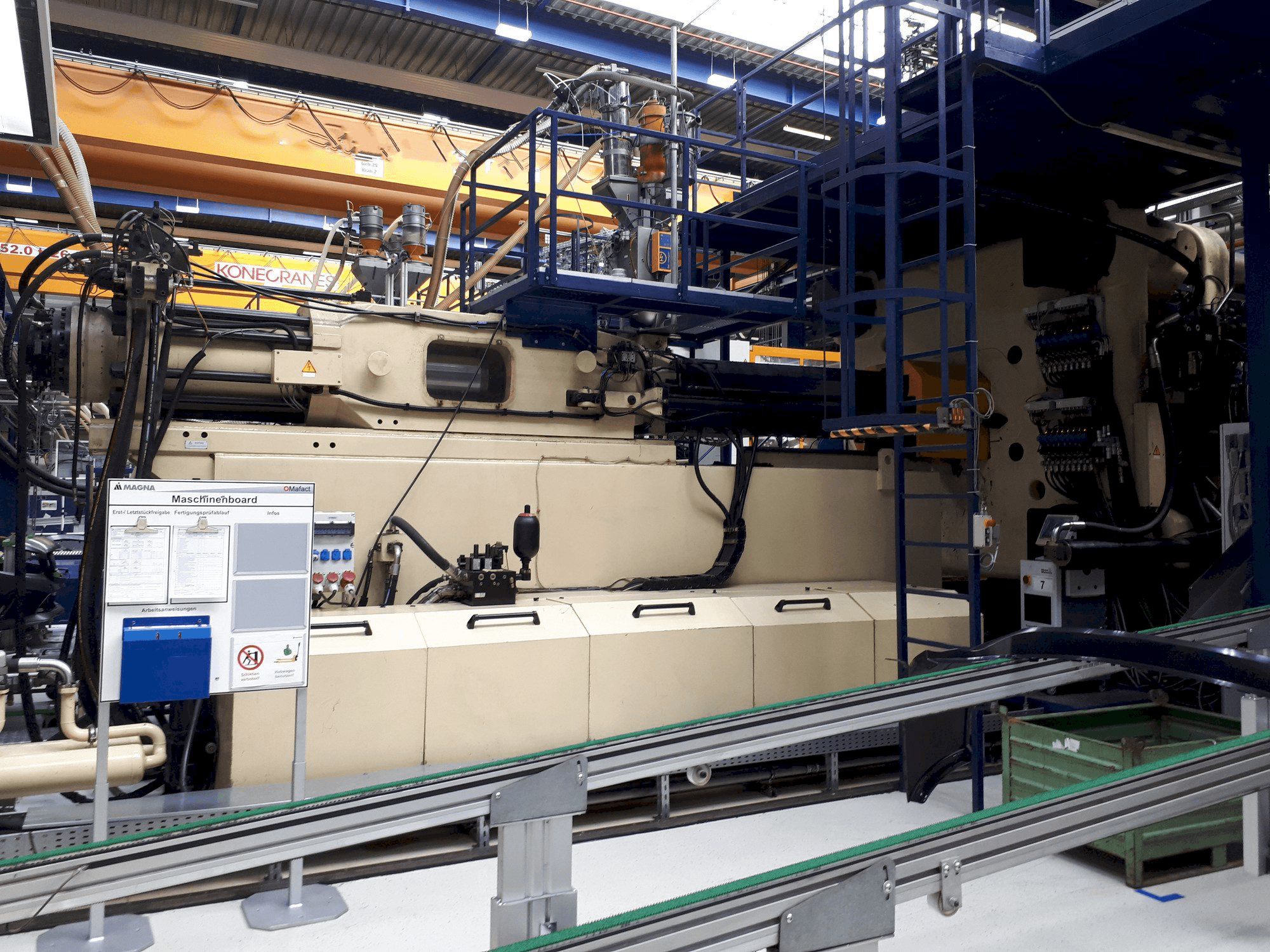 Vista frontal de la máquina Husky SGM 3650