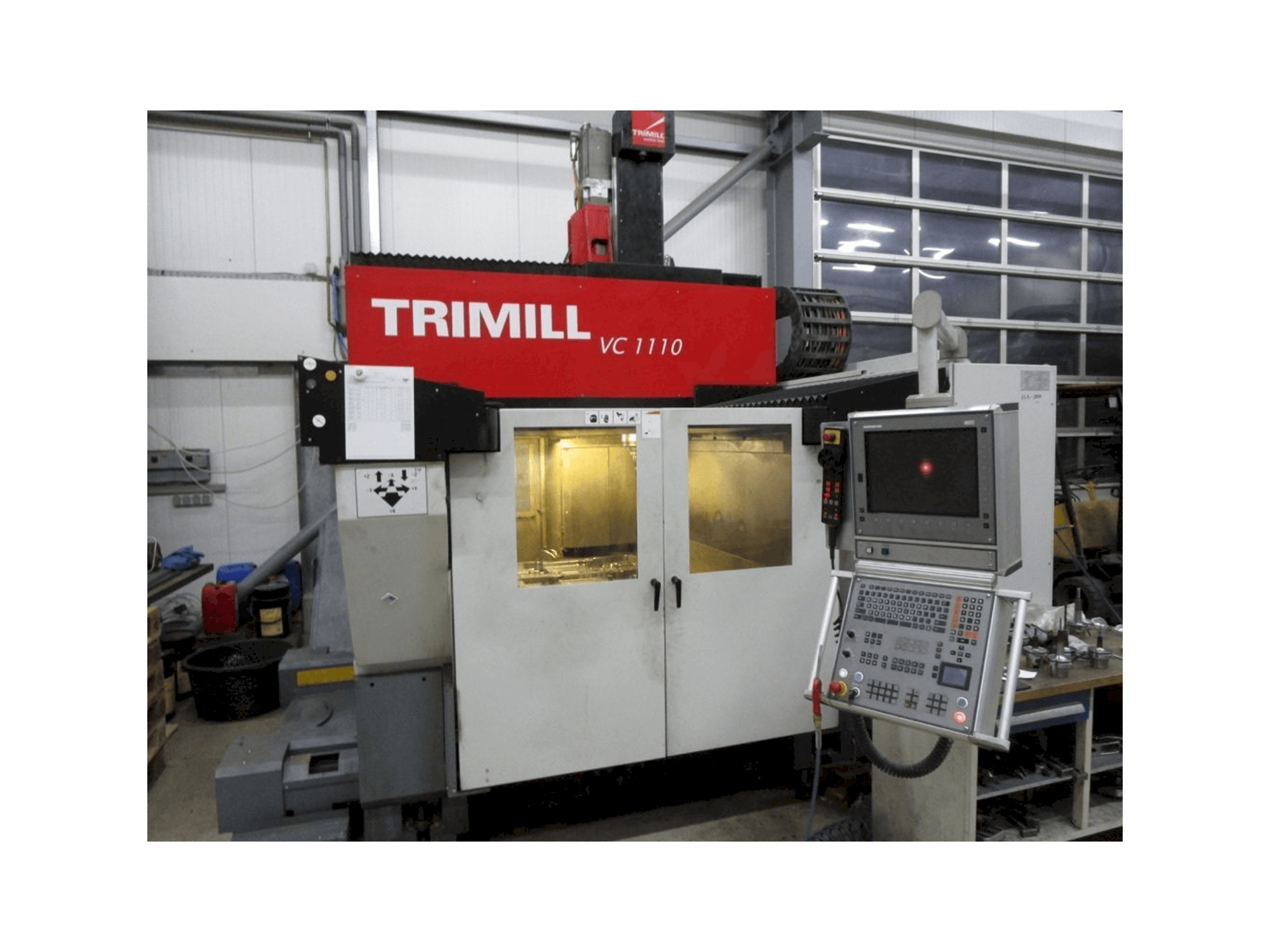 Vista frontal de la máquina TRIMILL VC1110