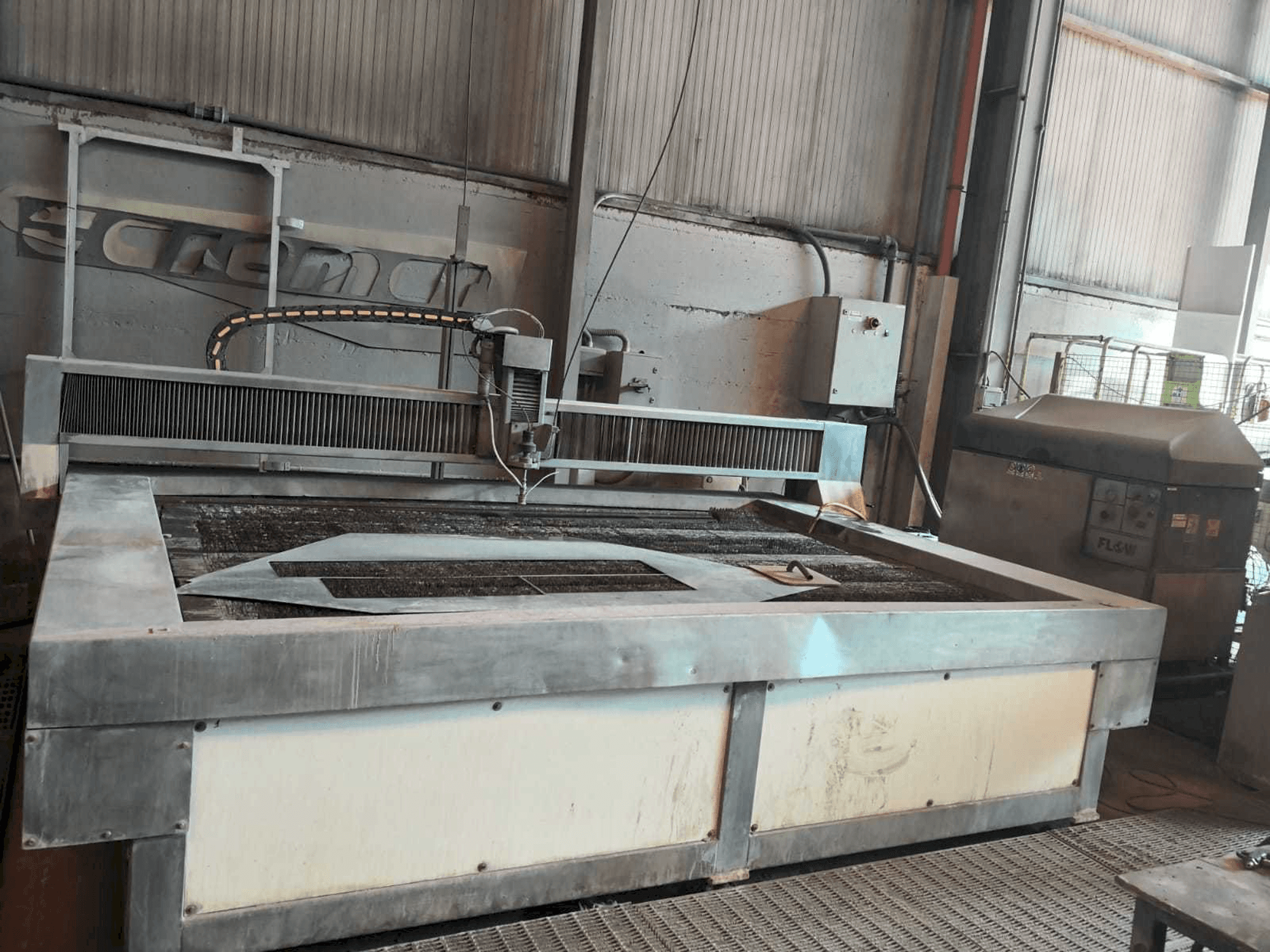 Vista frontal de la máquina Flow 7xs 55