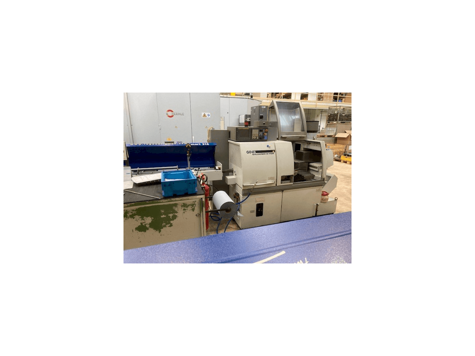 Vista frontal de la máquina Gildemeister GD 16