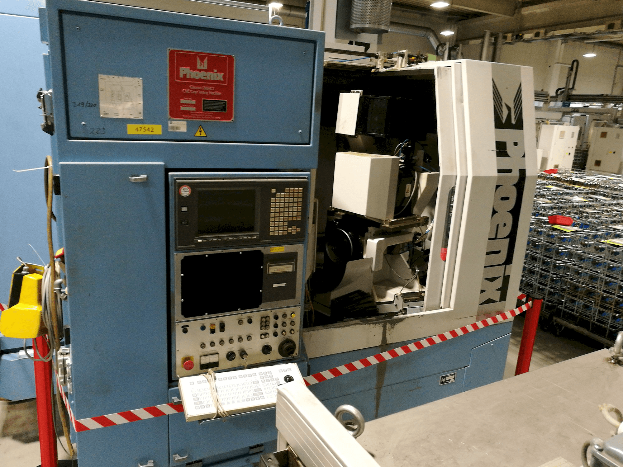 Vista izquierda de la máquina Gleason Phoenix 500 HCT