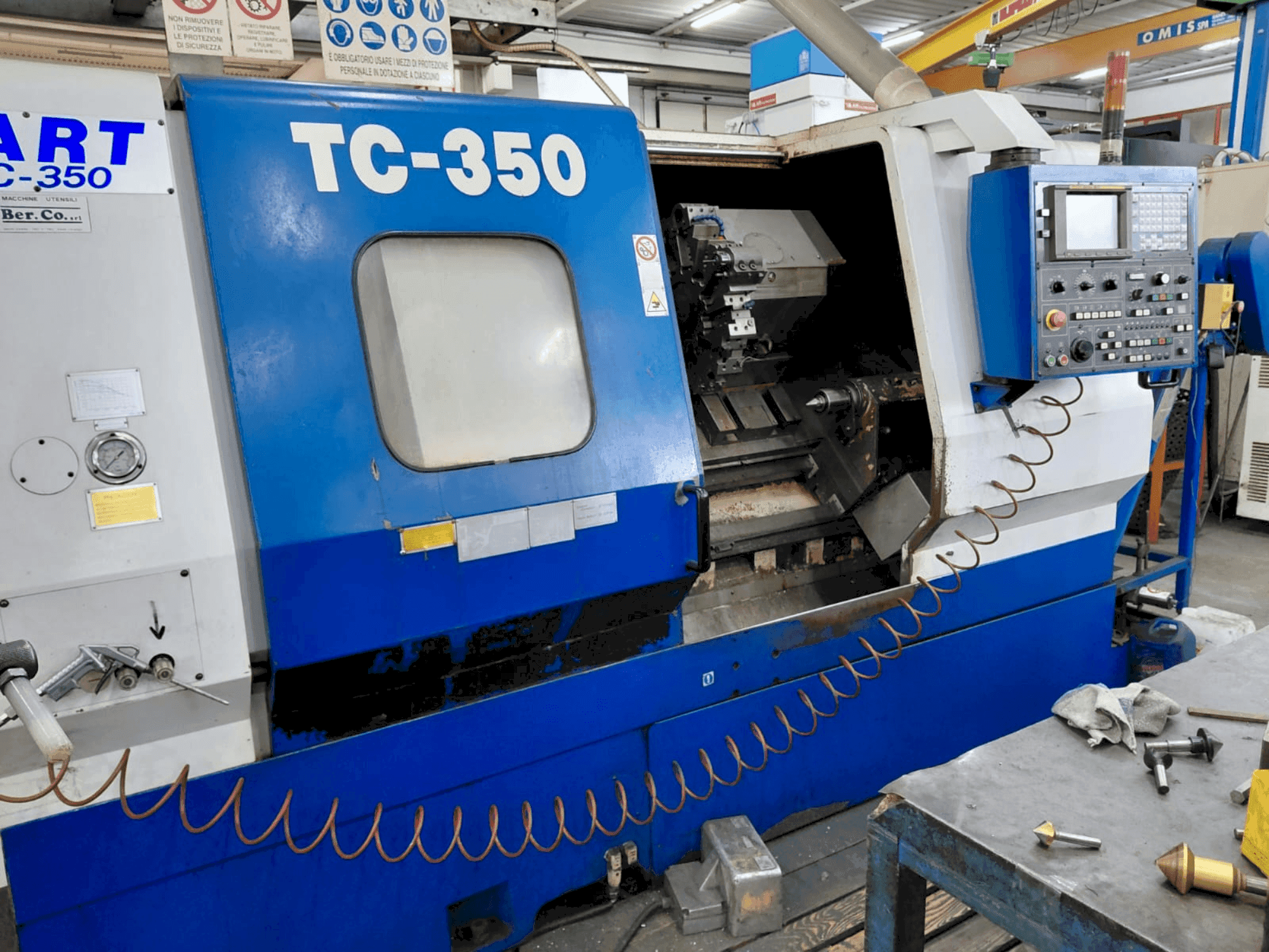 Vista frontal de la máquina DART TC350