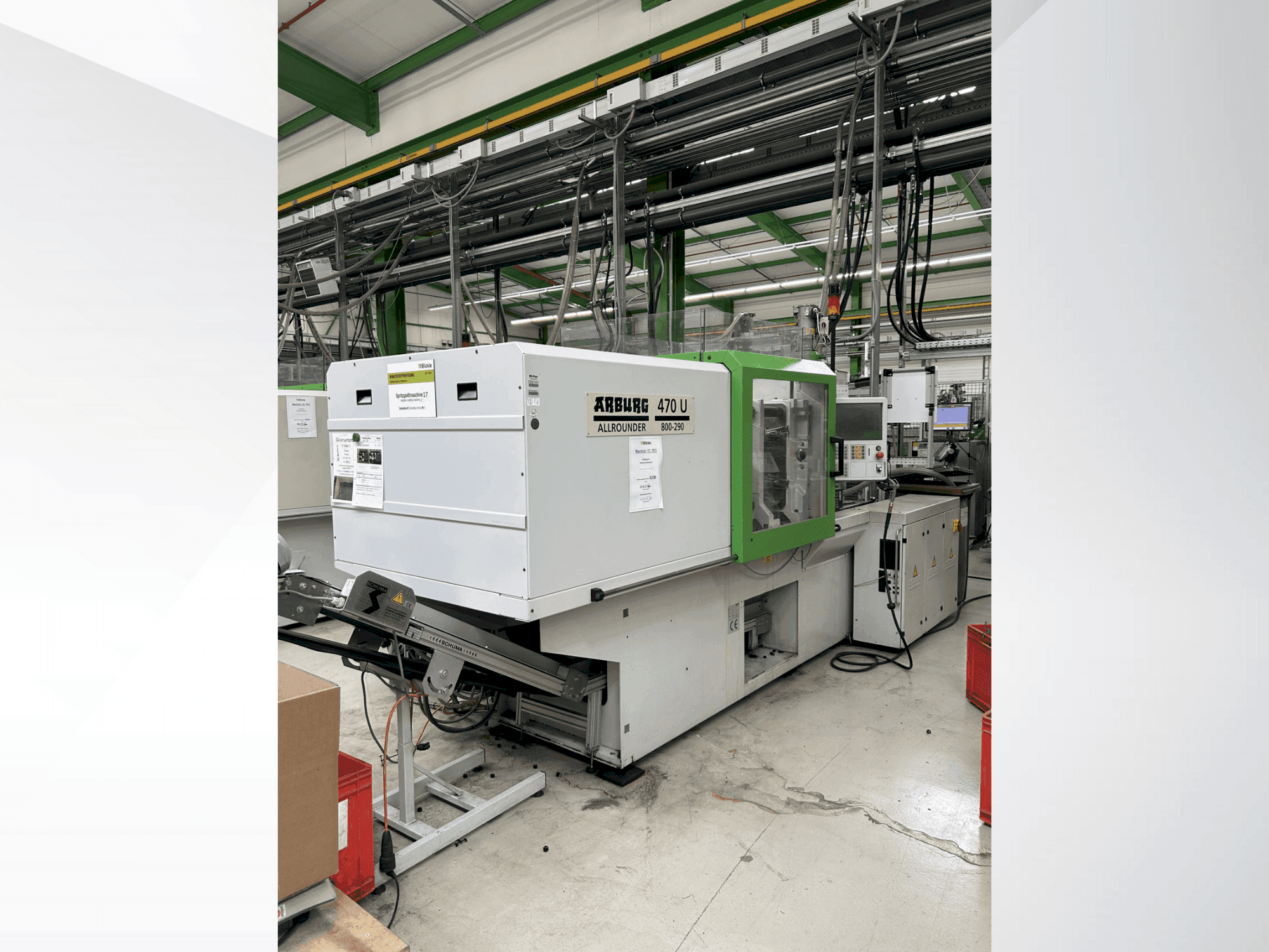 Vista frontal de la máquina Arburg 470 U / 800-290