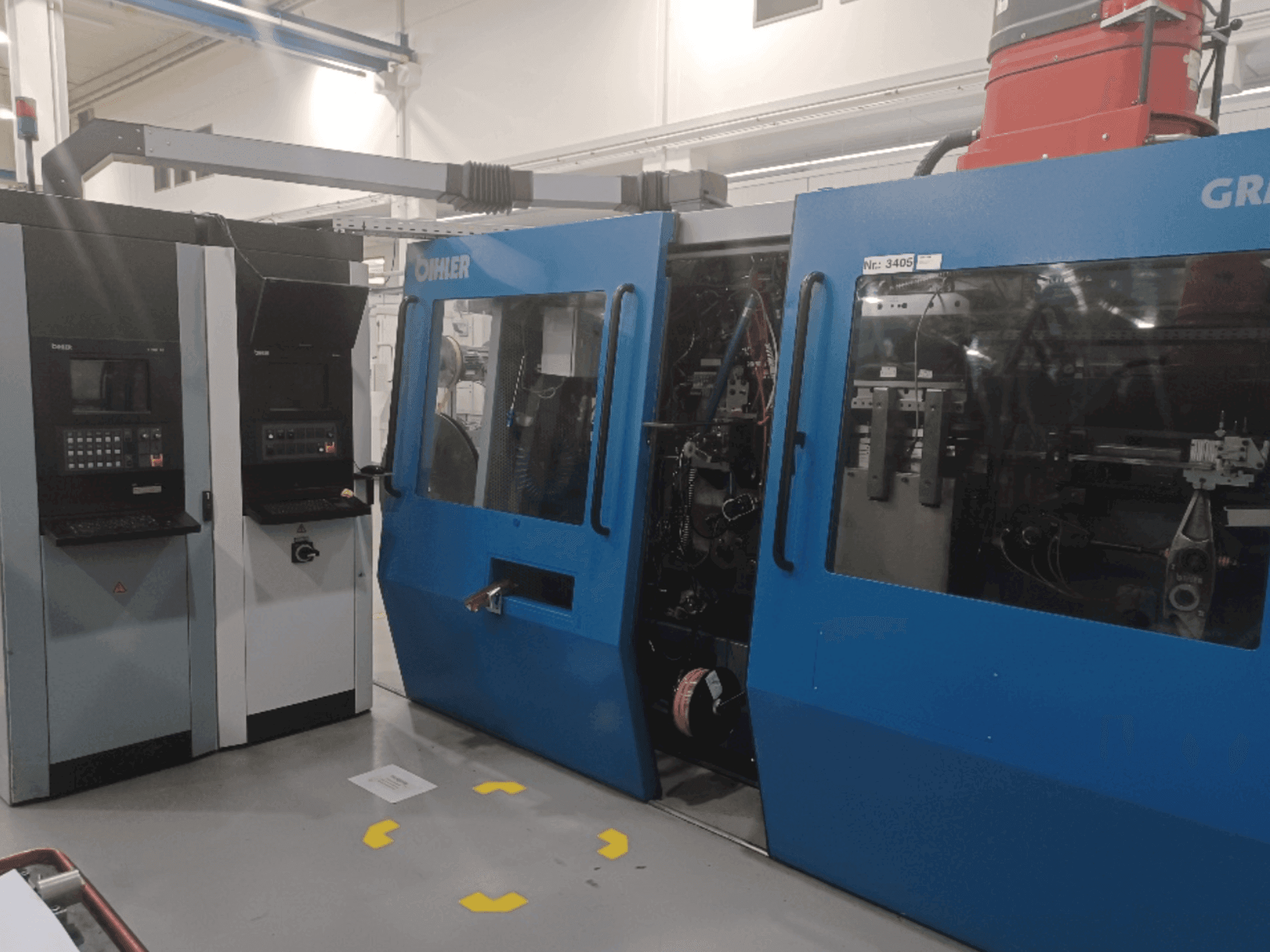 Vista frontal de la máquina Bihler GRM 80E