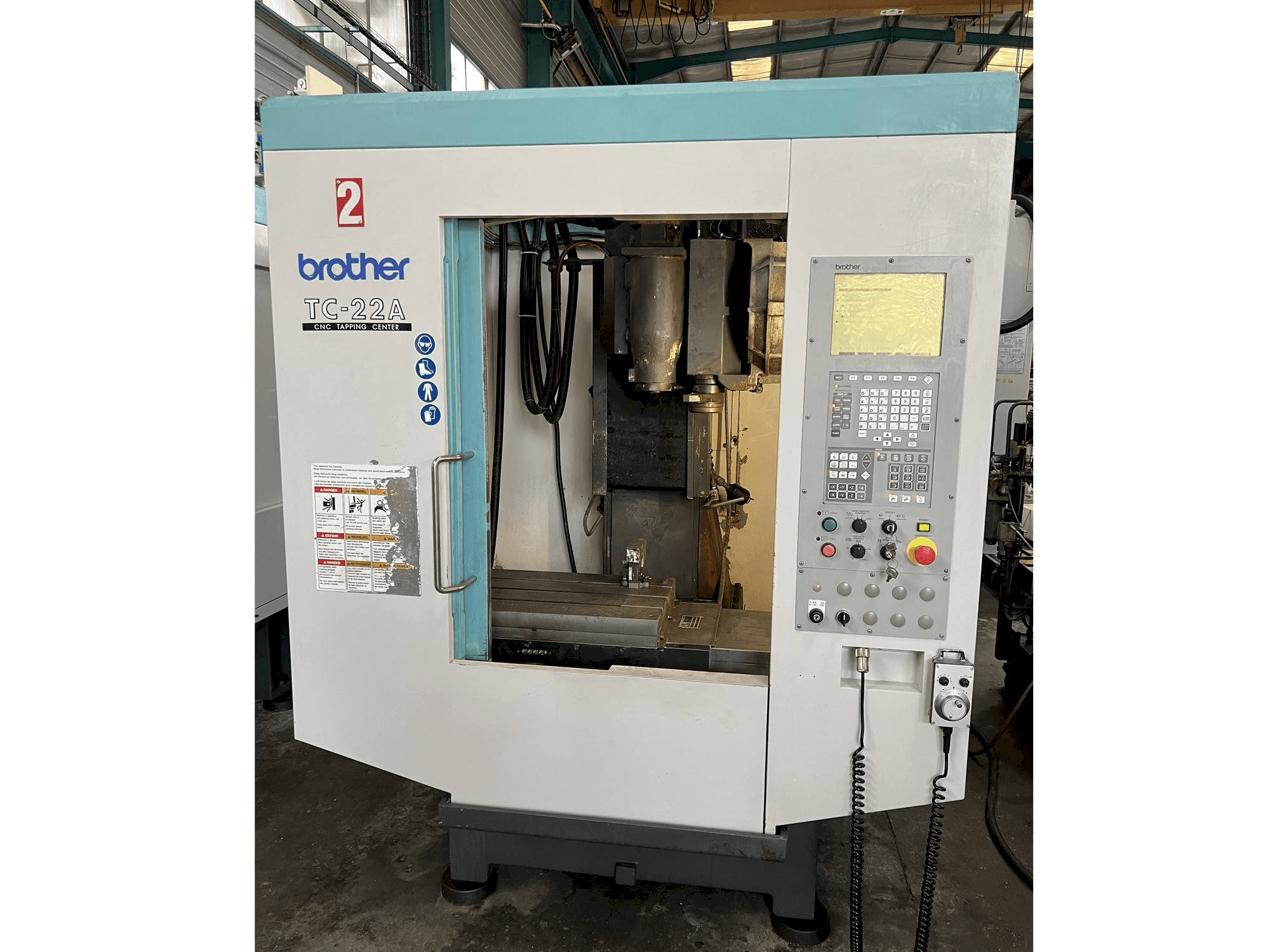 Vista frontal de la máquina Brother TC-22A