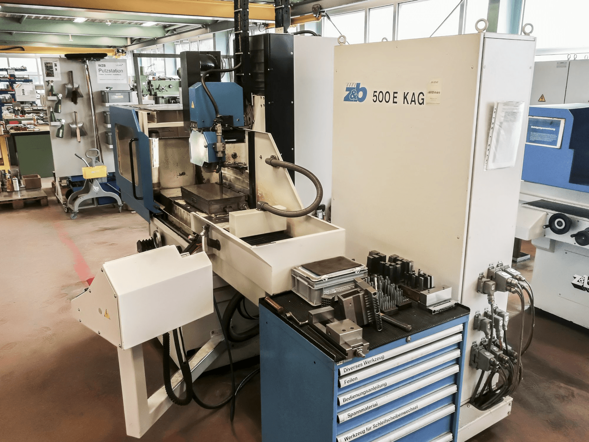 Vista derecha de la máquina ZIERSCH & BALTRUSCH STARLINE 500E