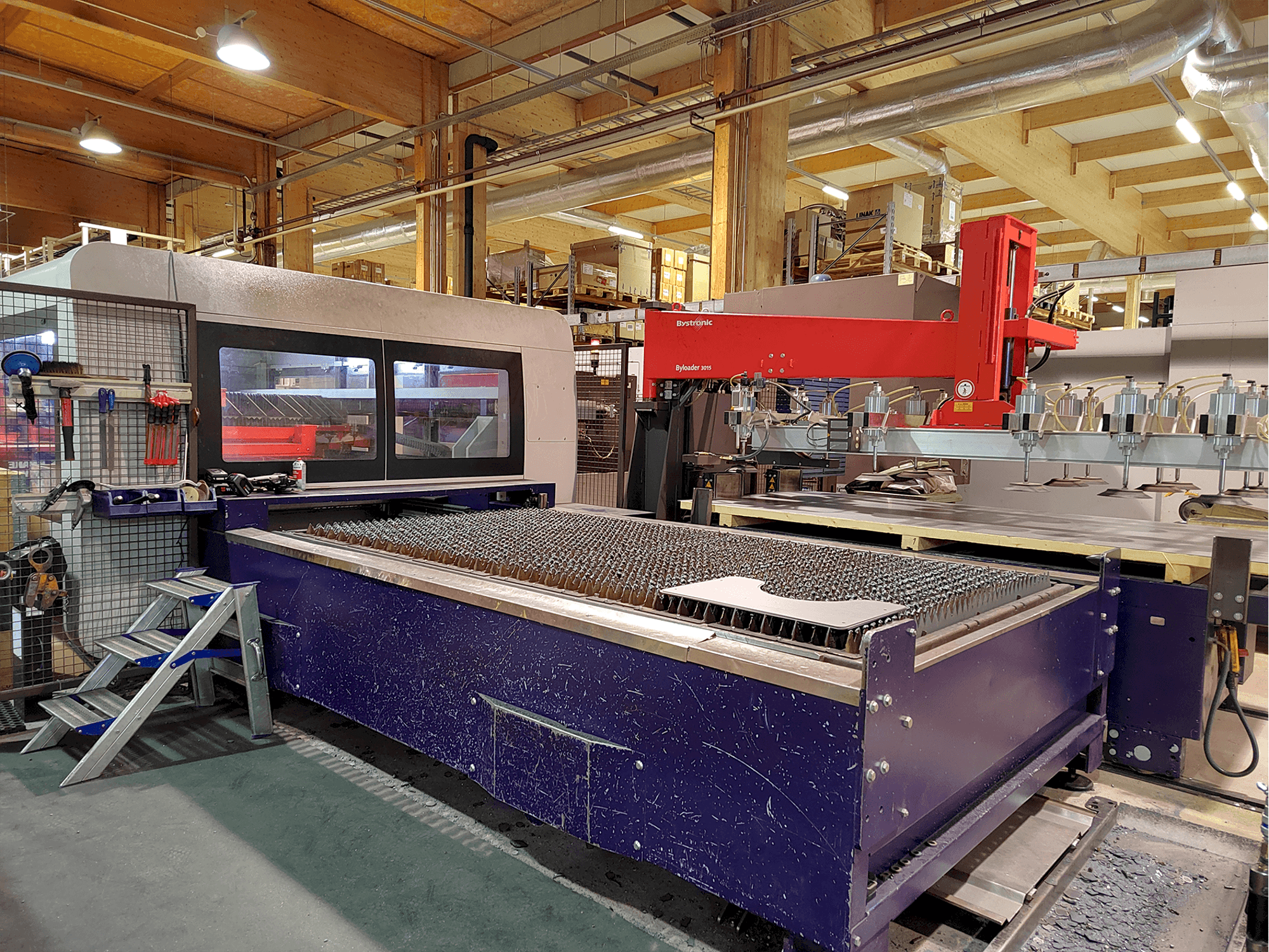 Vista frontal de la máquina Bystronic BySprint Pro 3015