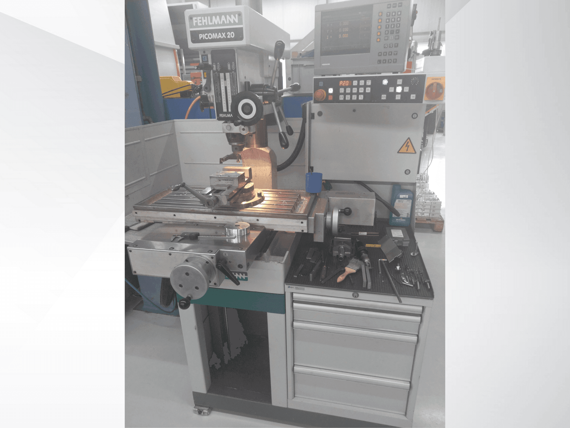 Vista frontal de la máquina FEHLMANN PICOMAX 20