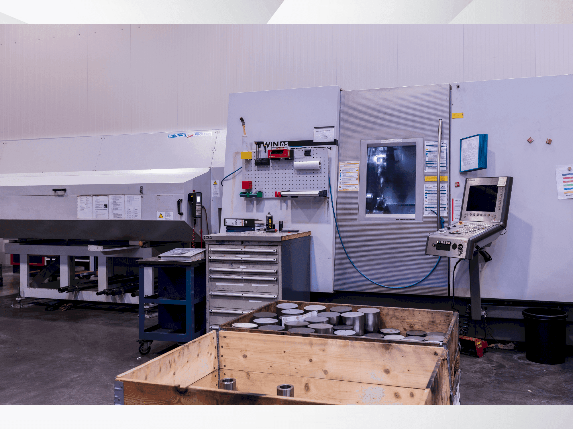 Vista frontal de la máquina DMG Gildemeister Twin 65