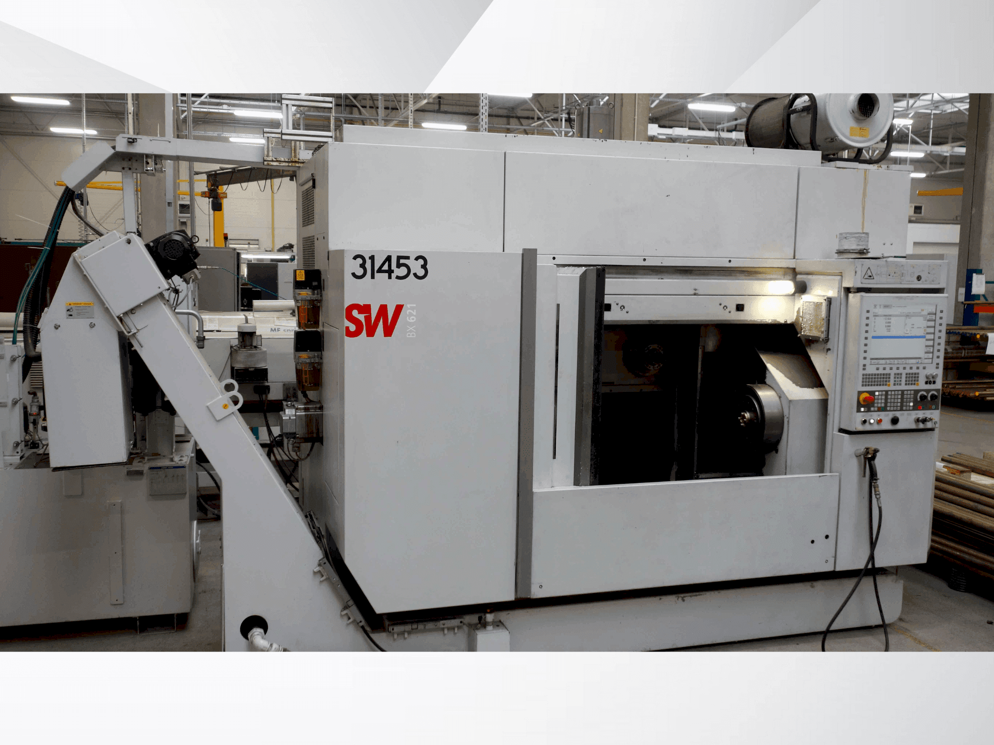 Vista frontal de la máquina SW BX 621