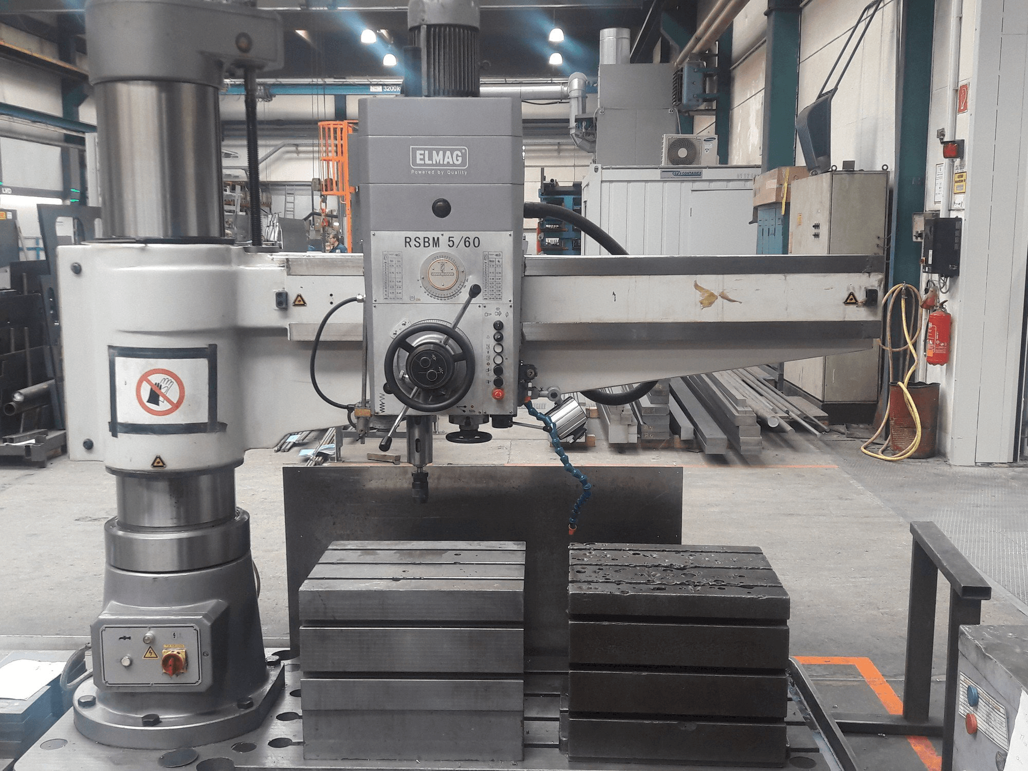 Vista frontal de la máquina ELMAG RSBM 5/60