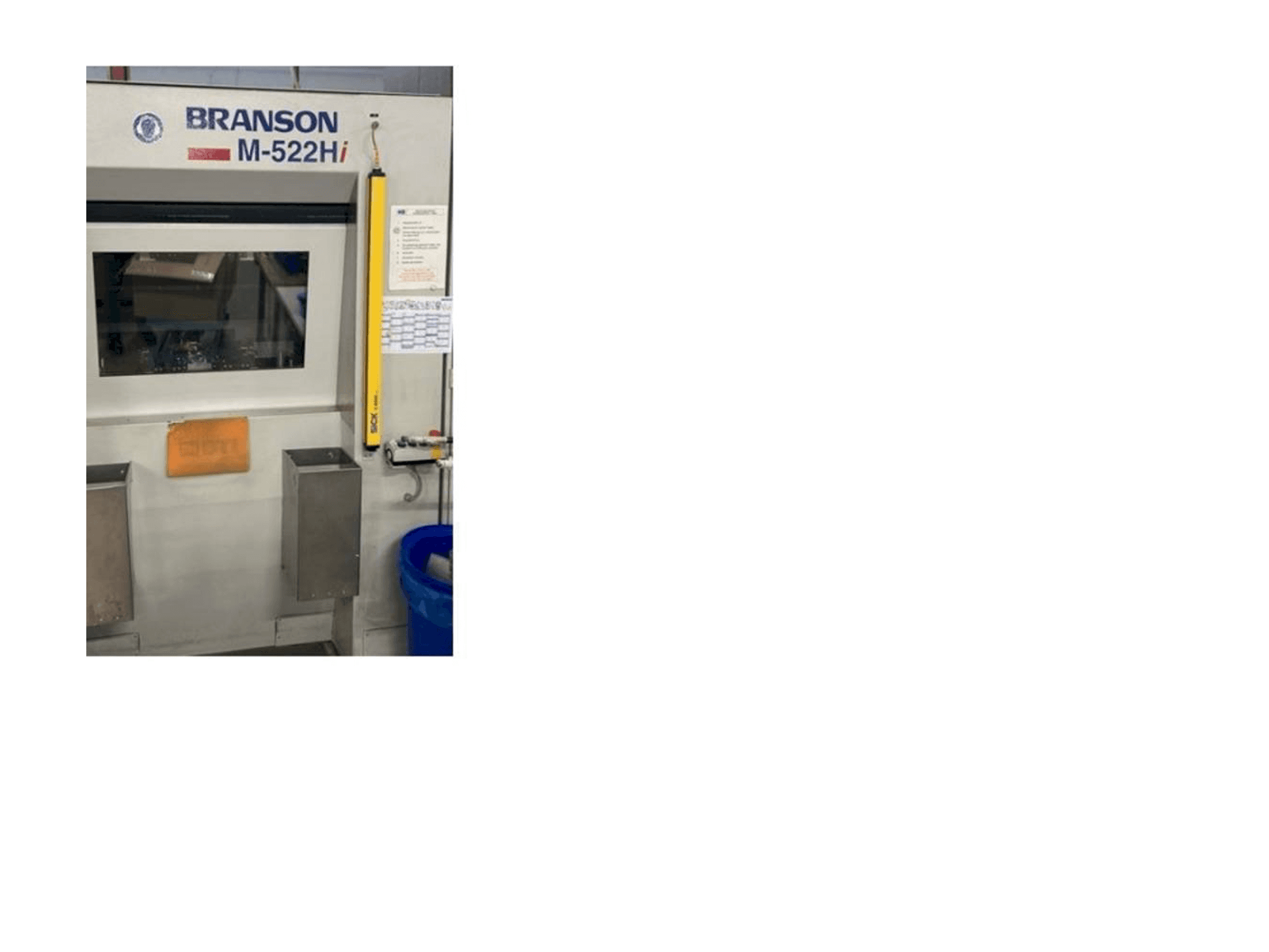 Vista frontal de la máquina BRANSON M-522Hi (2010)