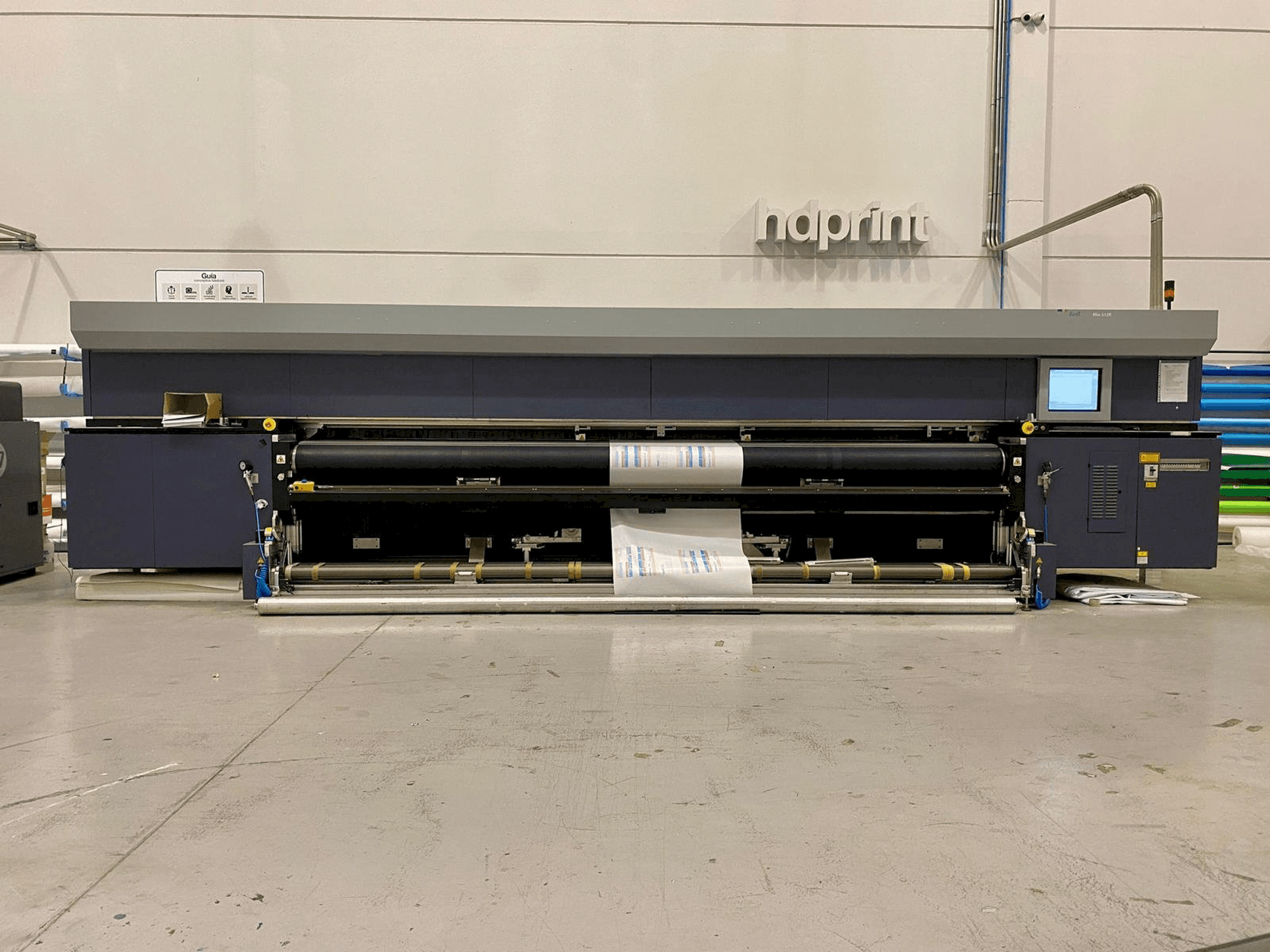Vista frontal de la máquina Durst Rho 512R