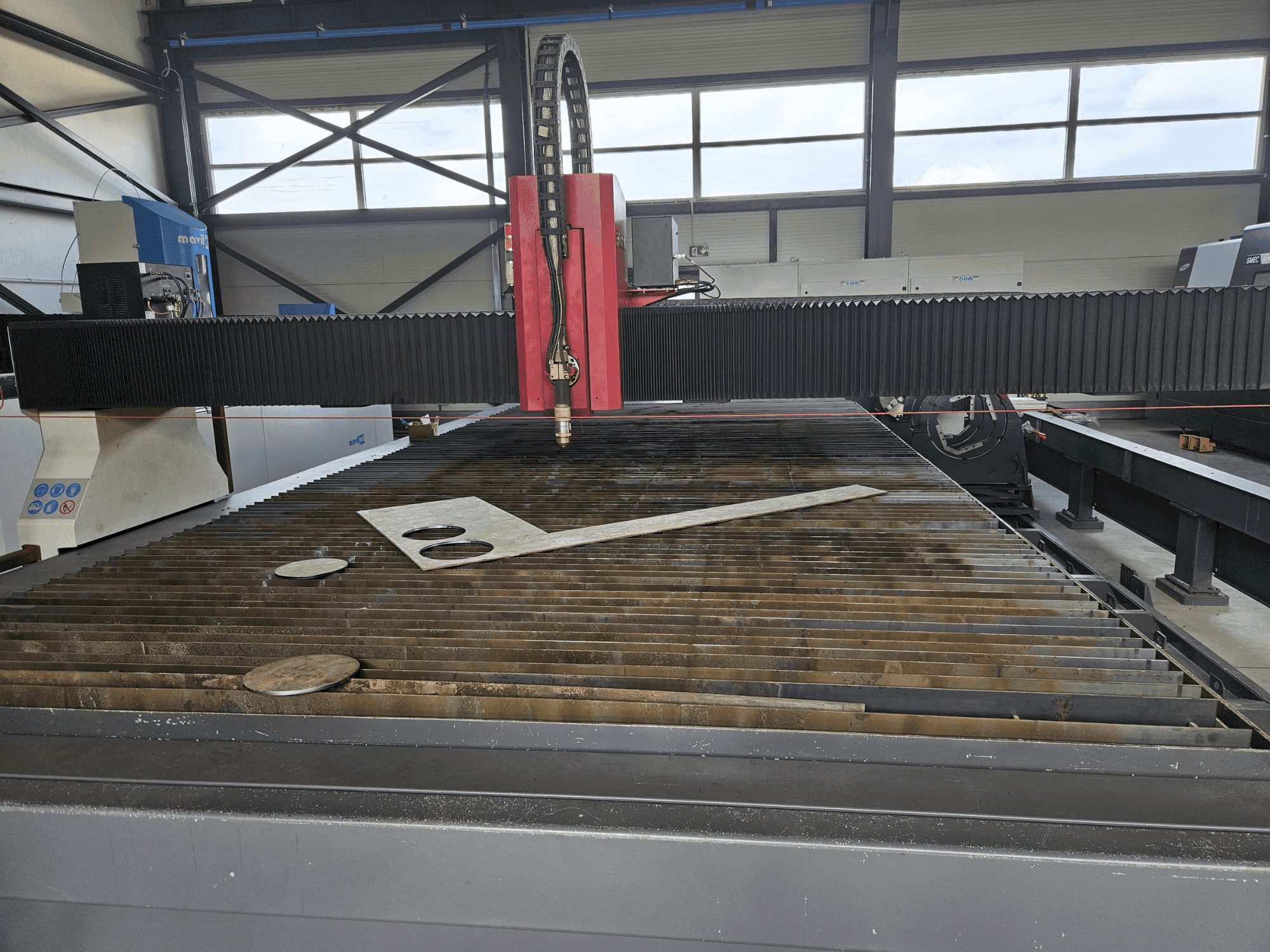 Vista frontal de la máquina Baykal BPS-3006