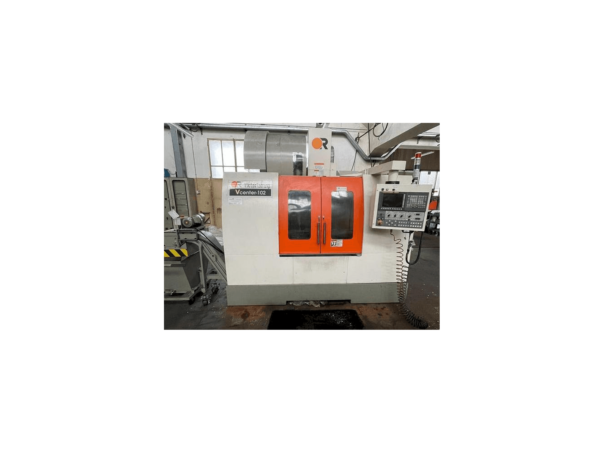 Vista frontal de la máquina Victor VCENTER 102