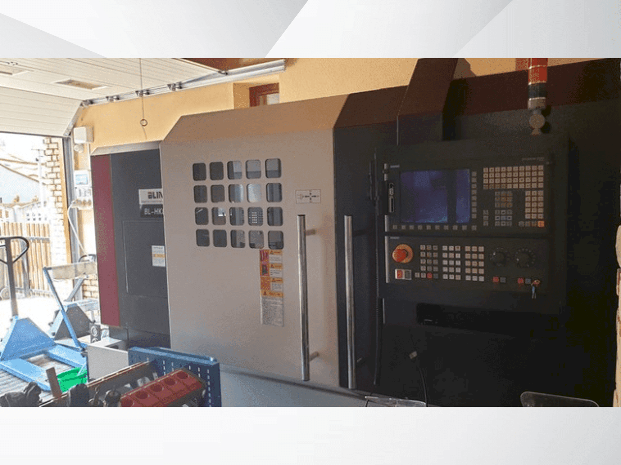 Vista frontal de la máquina TAATH BL-HK80B