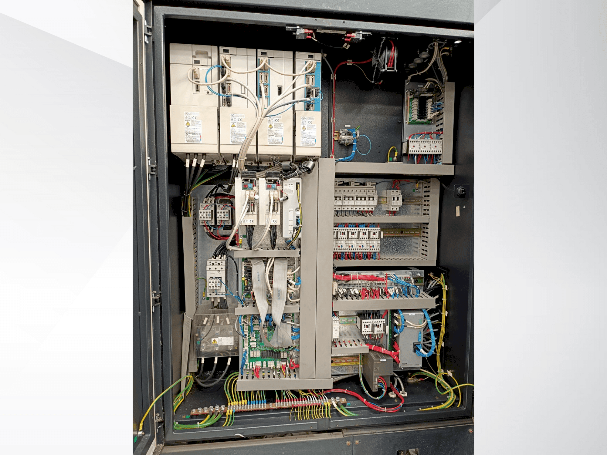 Detalle de la máquina Mazak VTC-200C