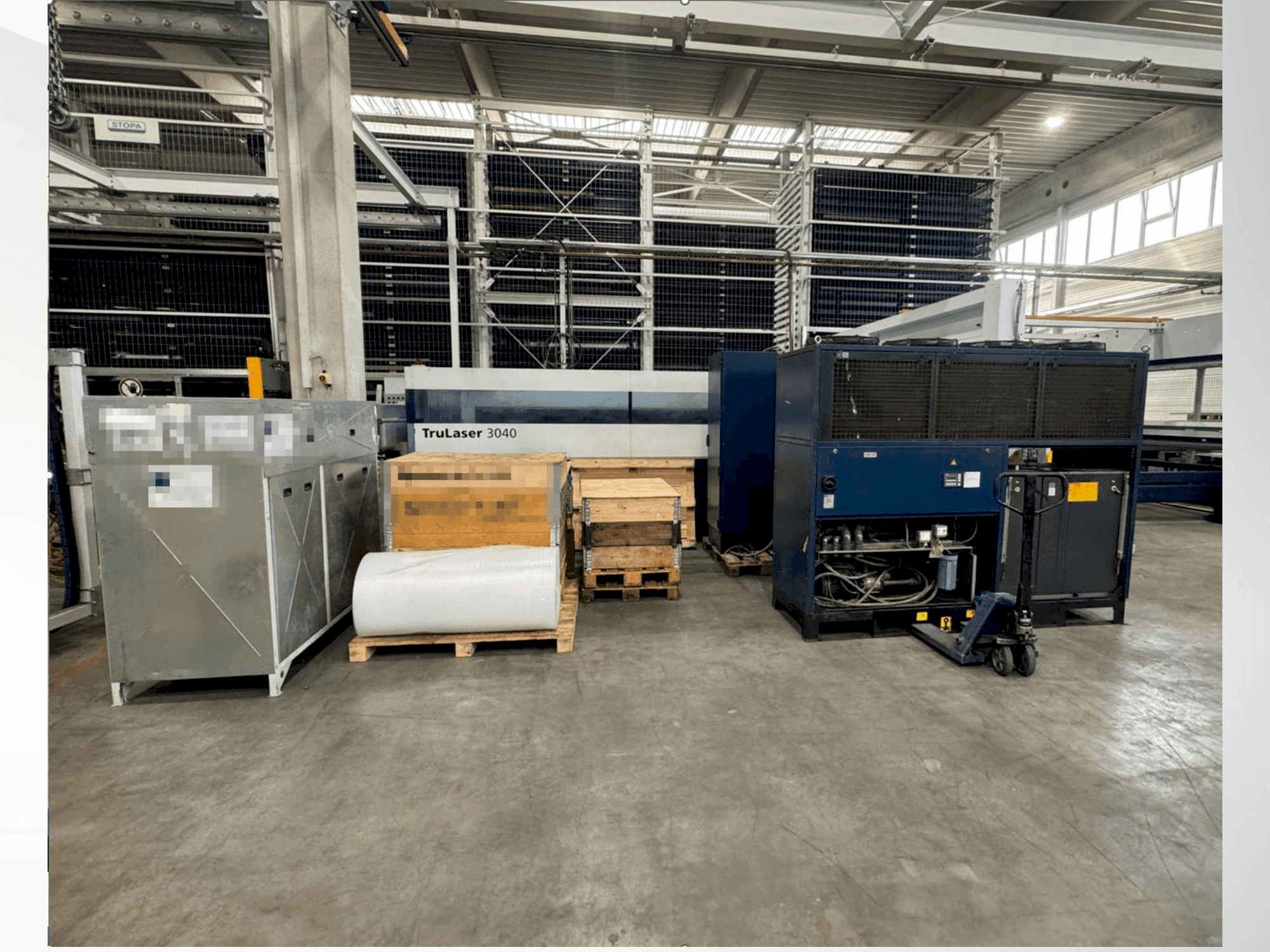 Vista frontal de la máquina TRUMPF TruLaser 3040