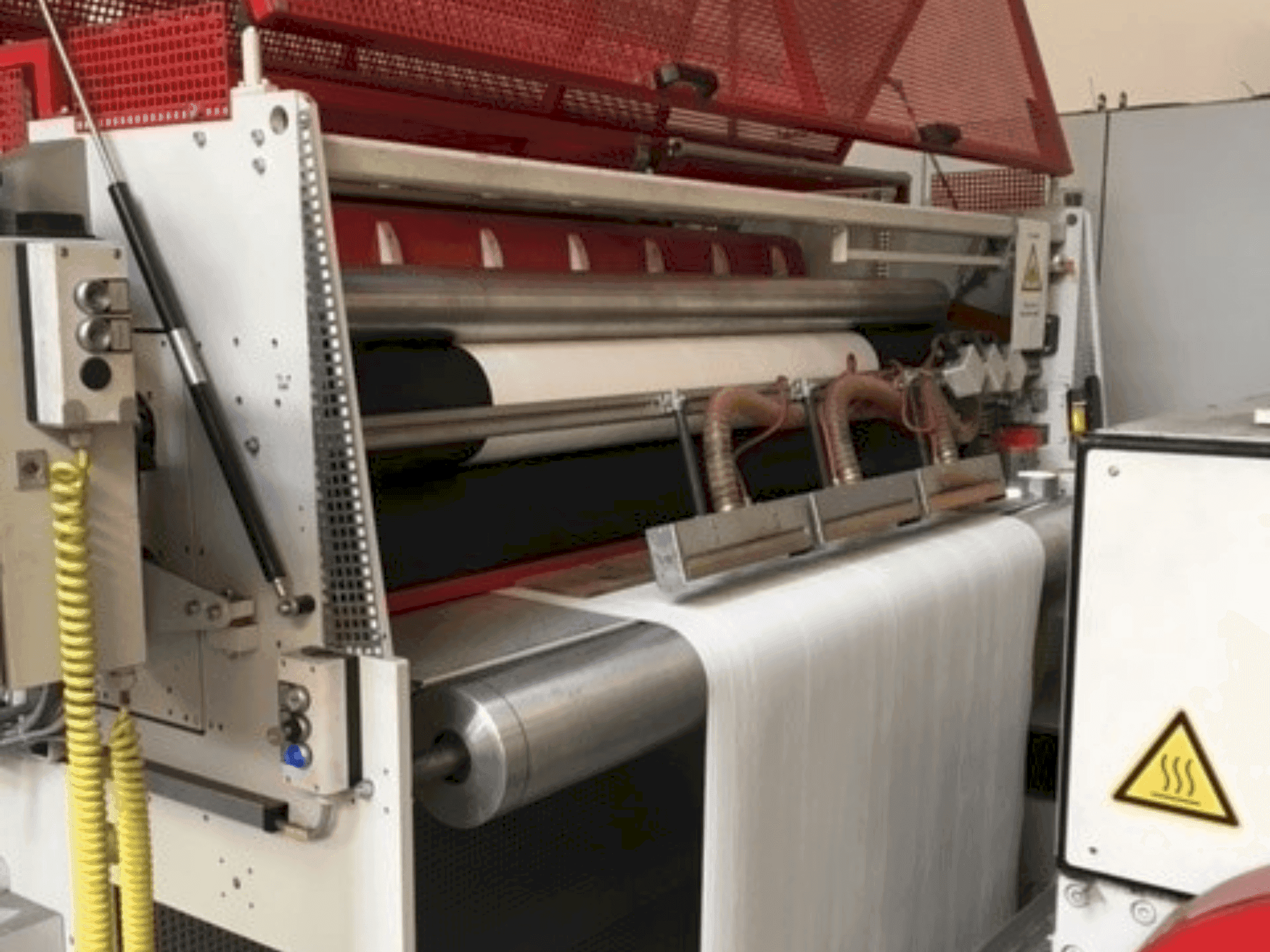 Vista frontal de la máquina HSM ABW-ROTA-2200