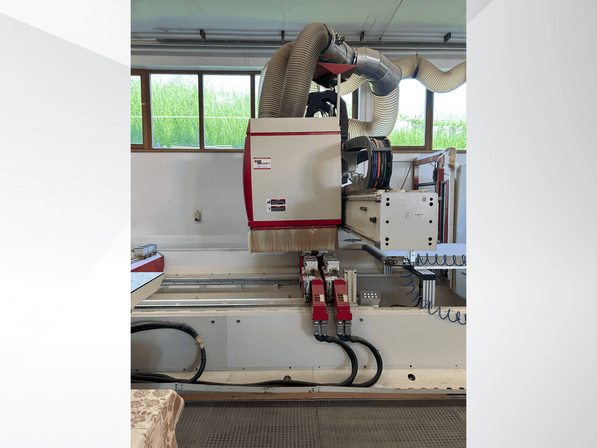 Vista frontal de la máquina IMA BIMA CUT 120/240