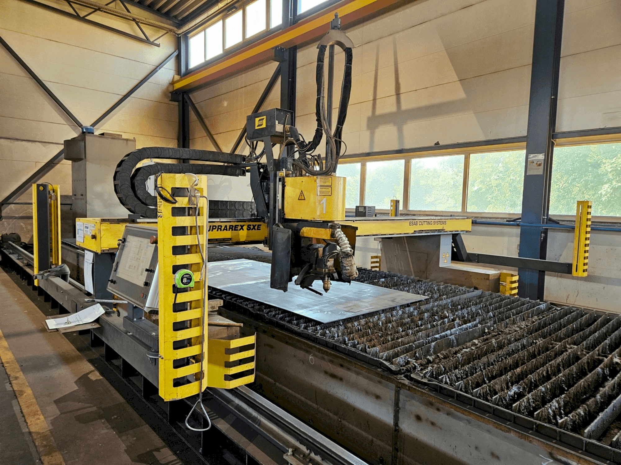 Vista frontal de la máquina ESAB Suprarex SXE HD 4000 230 V