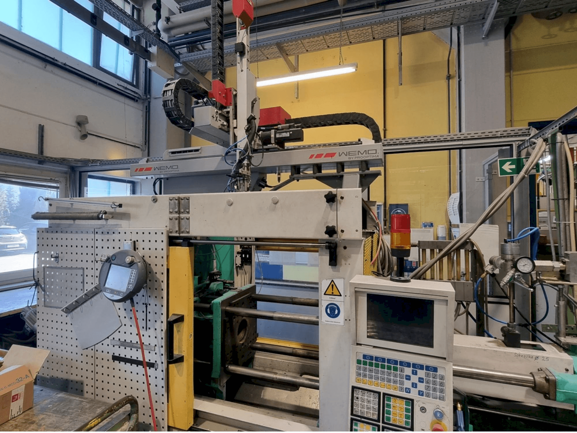 Vista frontal de la máquina Arburg ALLROUNDER Centex 270 C 500 - 250