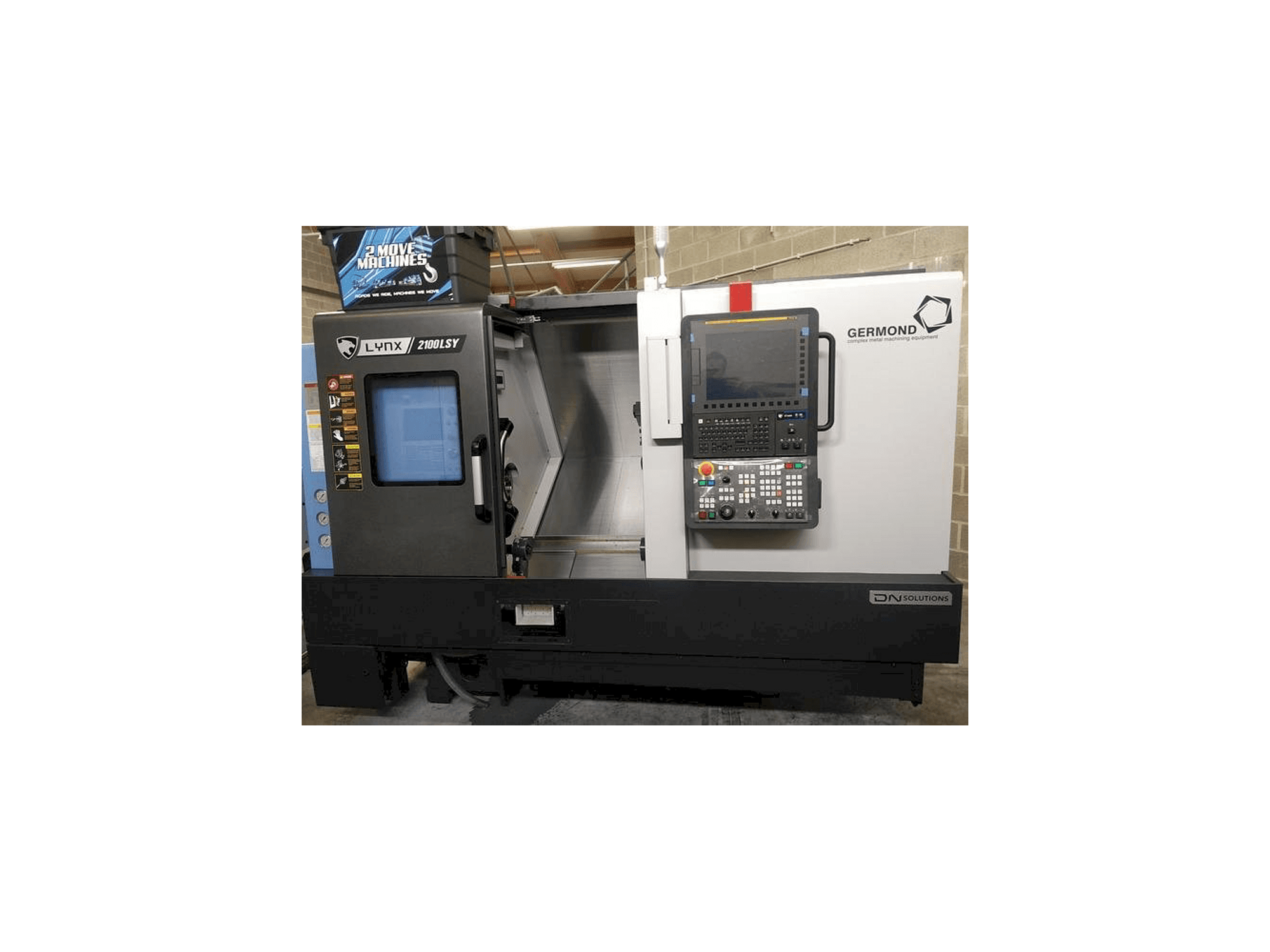 Vista frontal de la máquina DN SOLUTIONS LYNX 2100 LSYB
