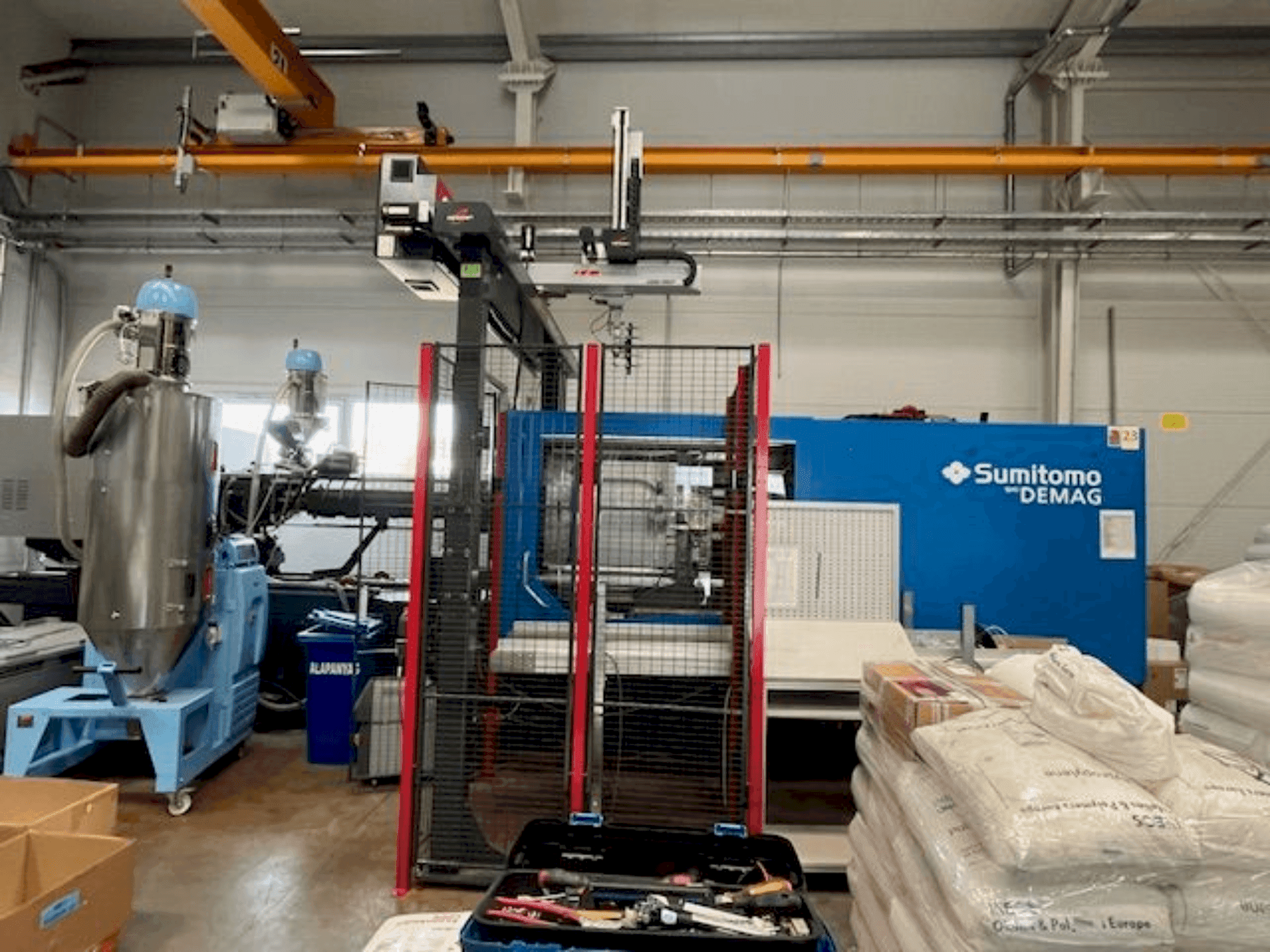Vista frontal de la máquina SUMITOMO SHI DEMAG IntElect2 500/920-2200