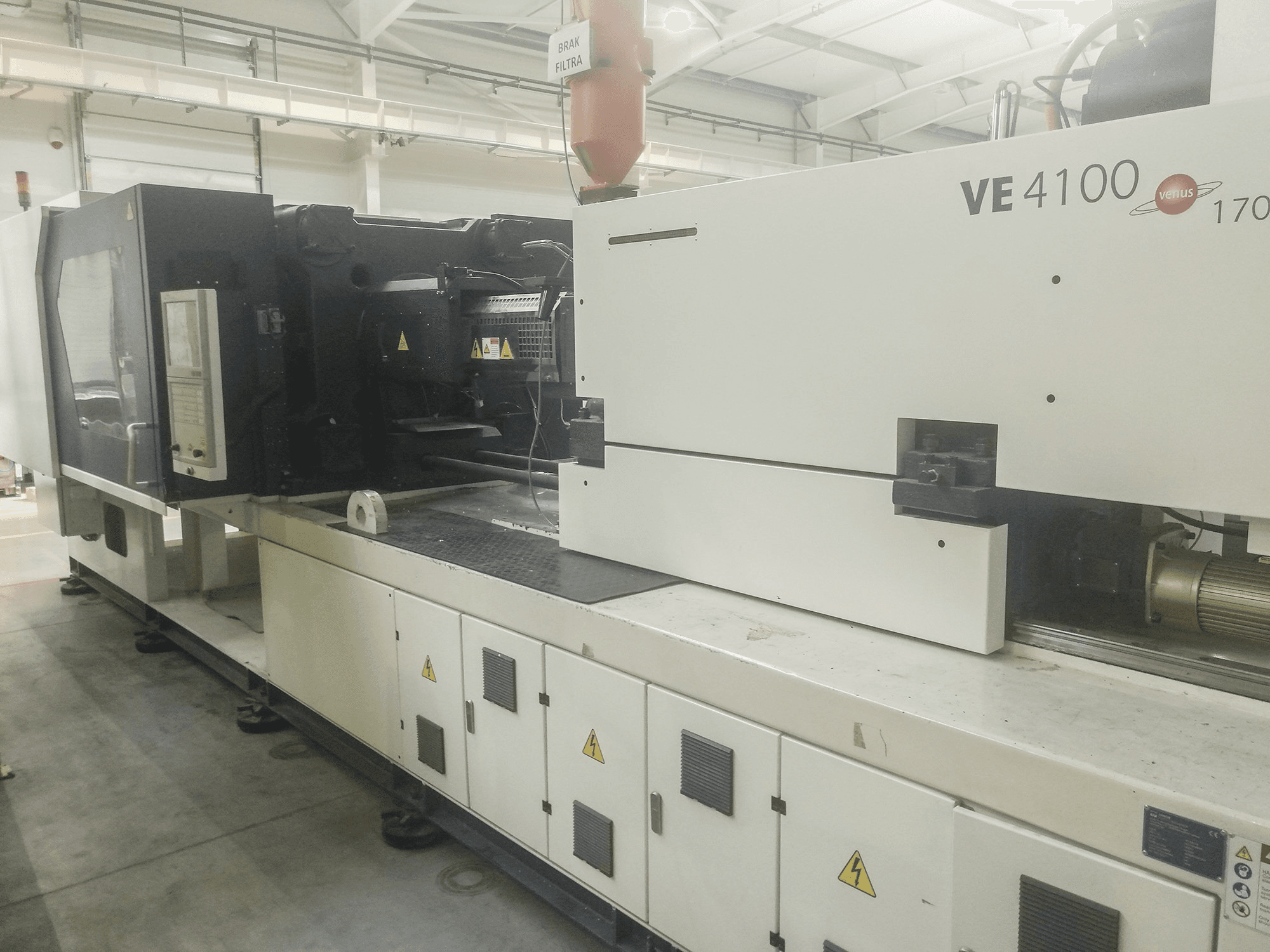 Vista derecha de la máquina Zhafir VE 4100/1700