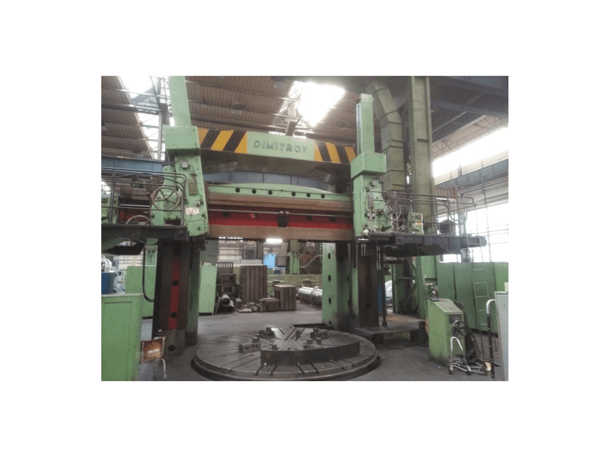 Vista izquierda de la máquina Dimitrov 4000