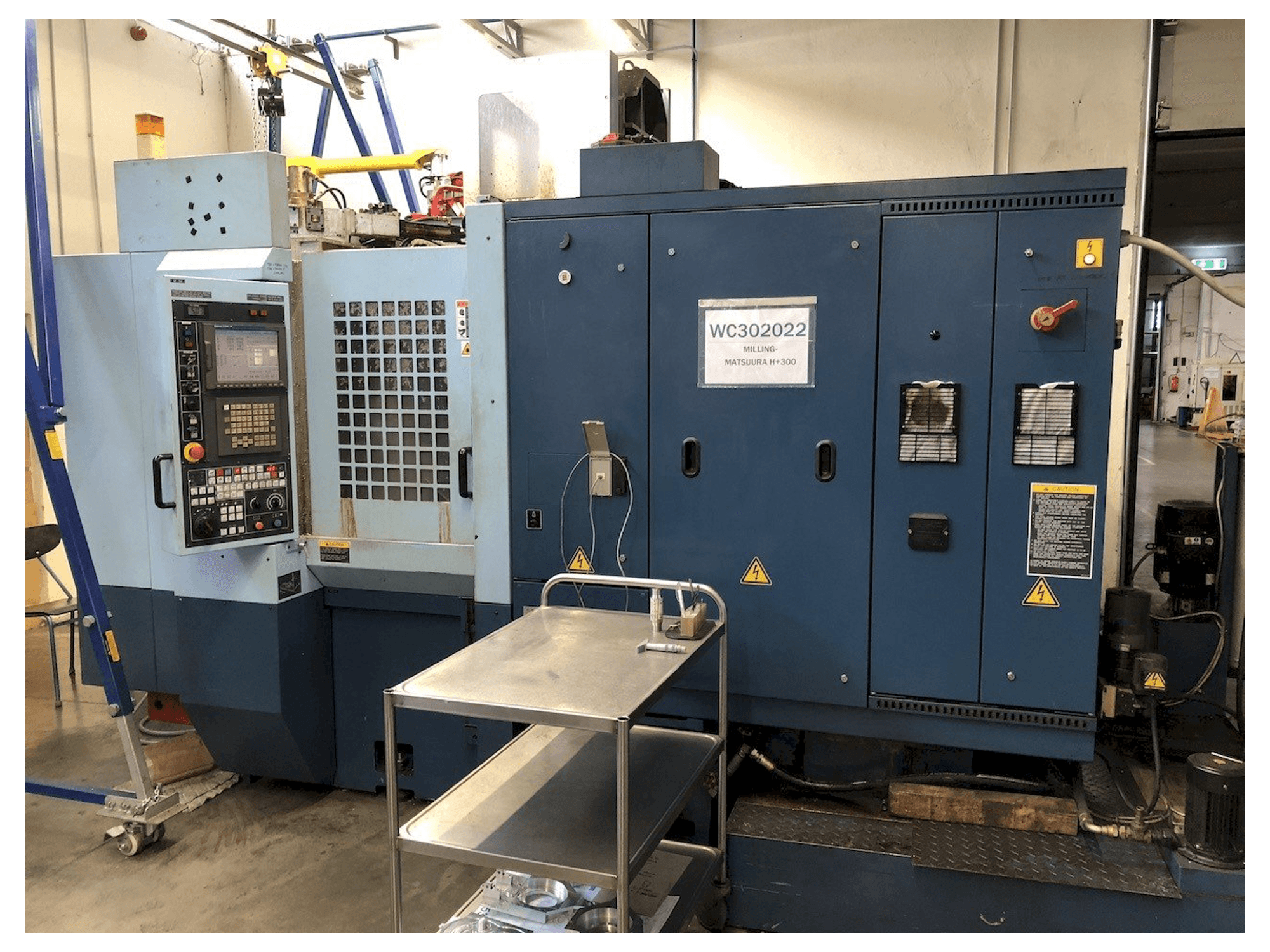 Vista frontal de la máquina Matsuura H Plus-300