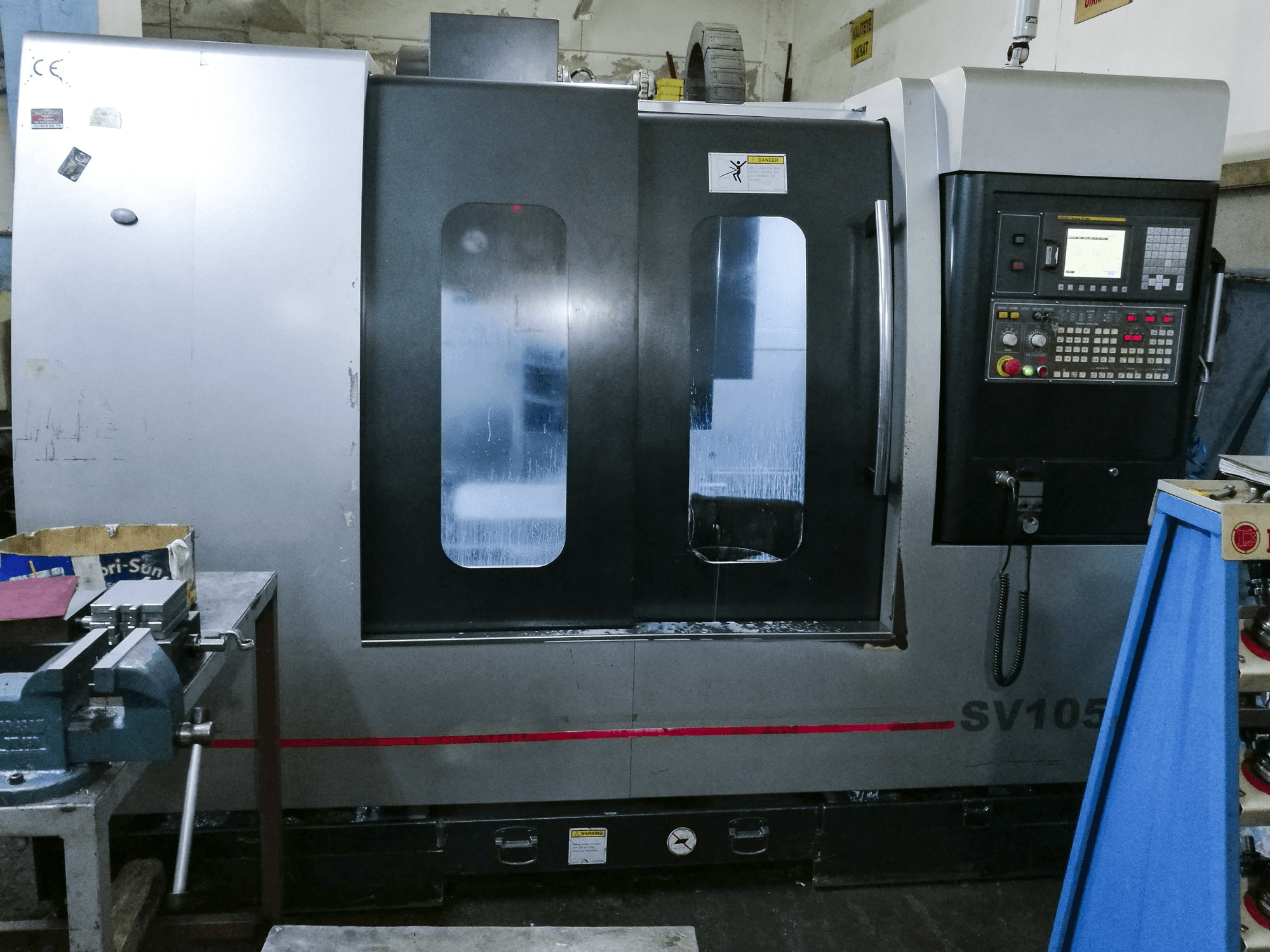 Vista frontal de la máquina Pinnacle SV105