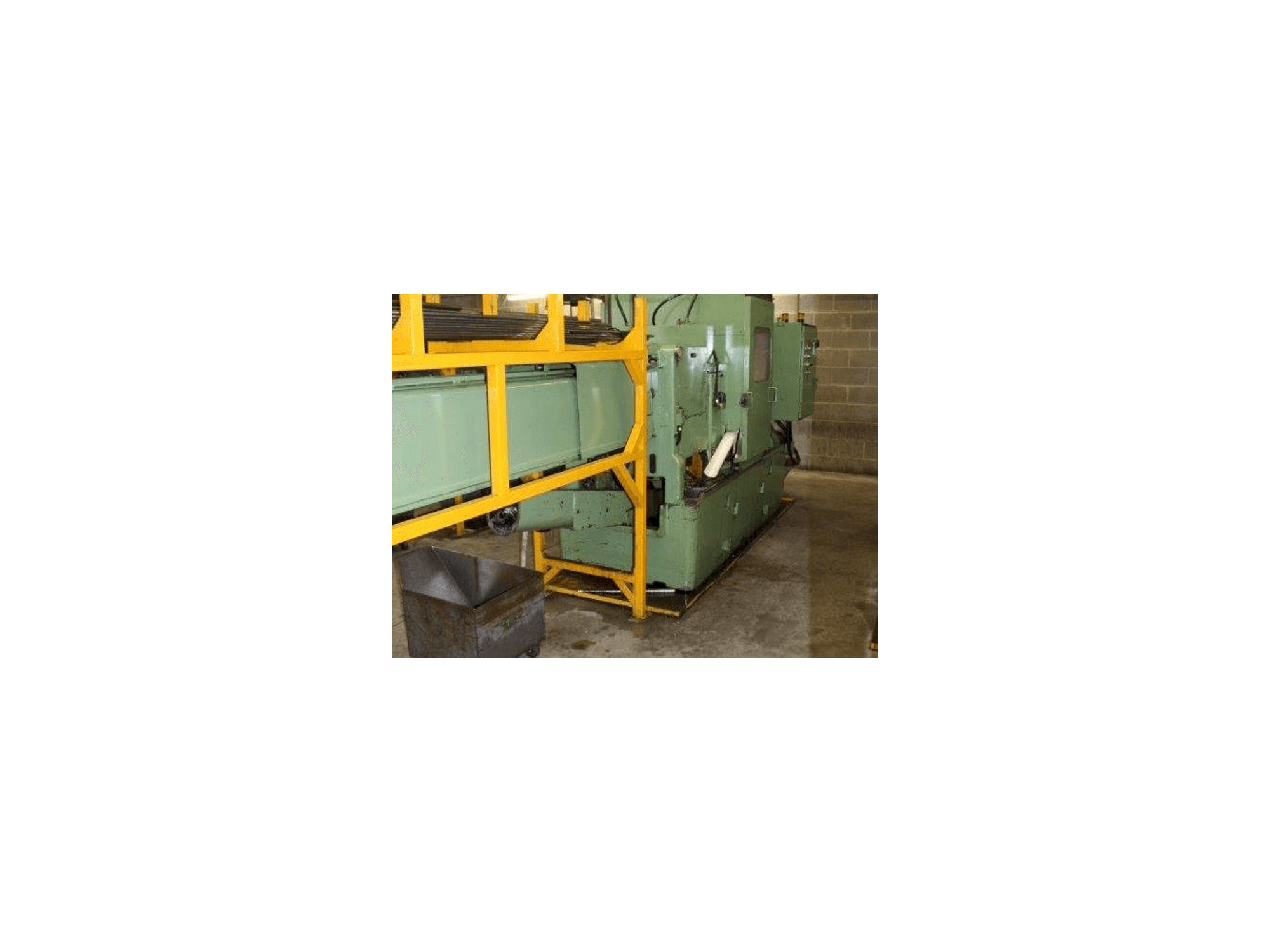 Vista frontal de la máquina Wickman 1"-6
