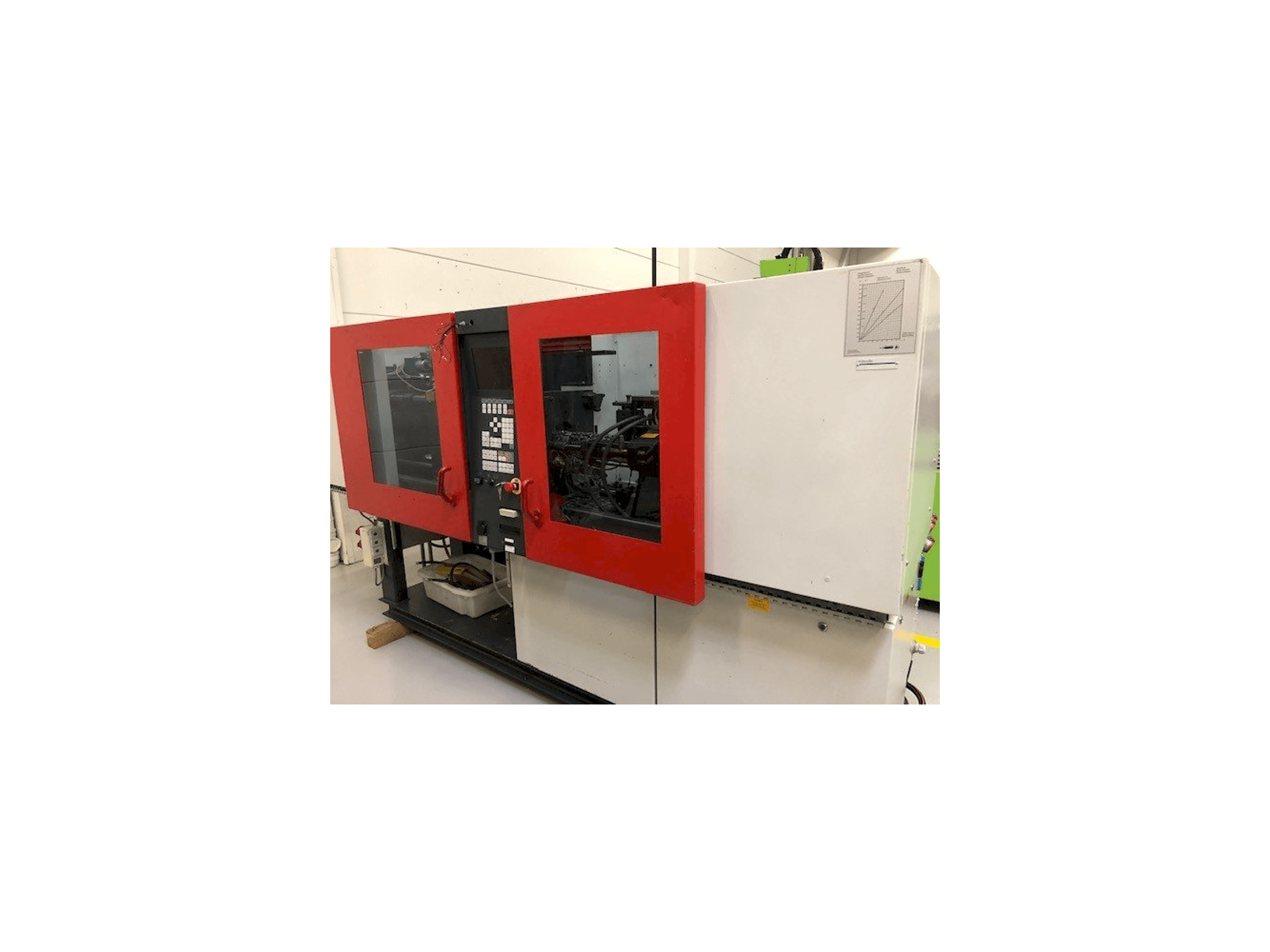 Vista lateral izquierda de la máquina FERROMATIK MILACRON K40 D-E