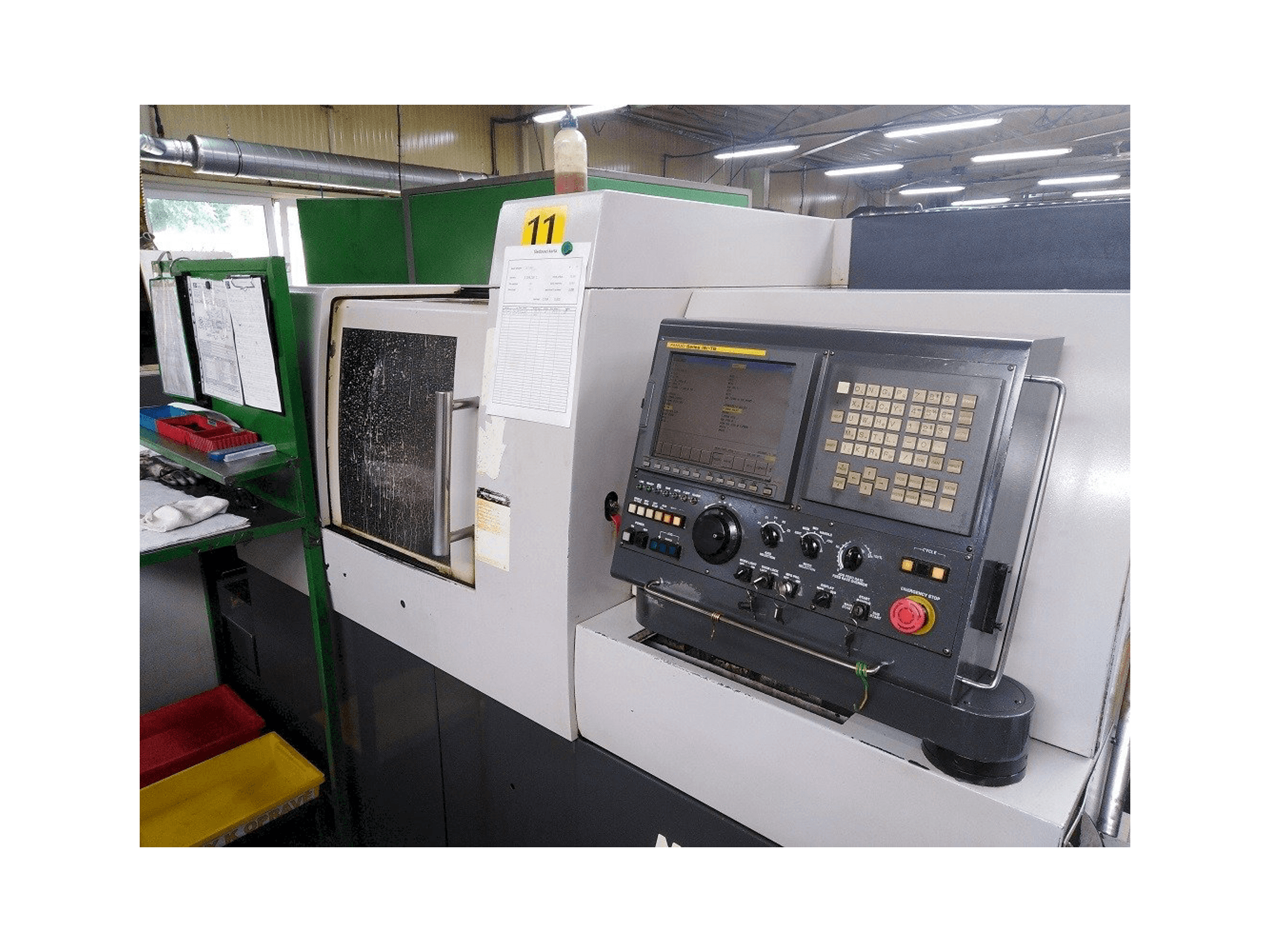 Vista frontal de la máquina Nexturn SA-38E