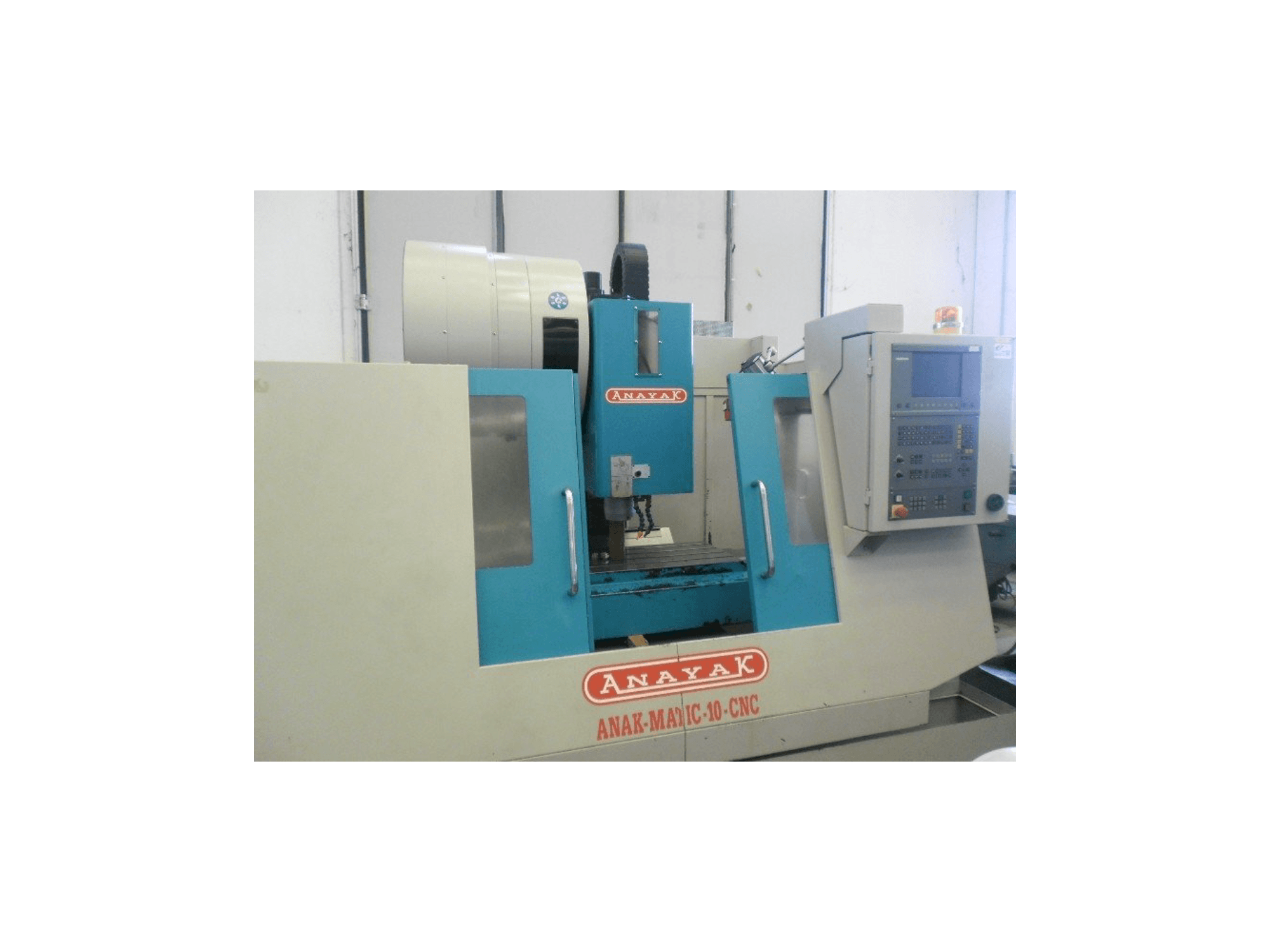 Vista lateral izquierda de la máquina ANAYAK ANAK-MATIC 10