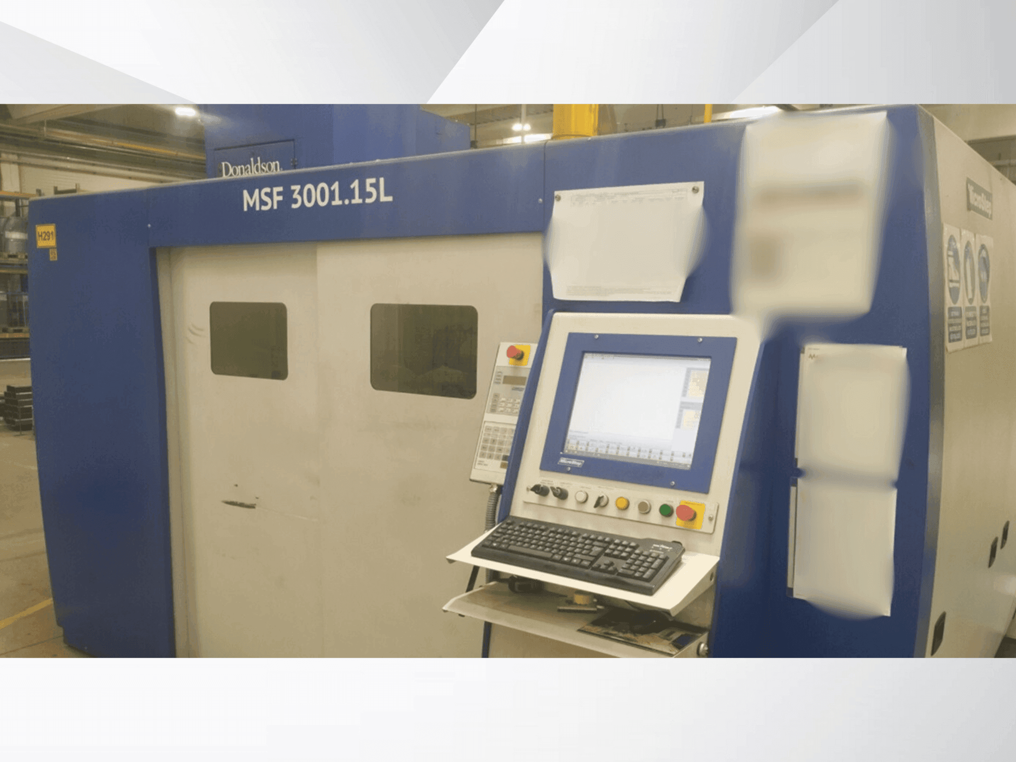 Vista frontal de la máquina MicroStep Fiber MSF 3001.15L