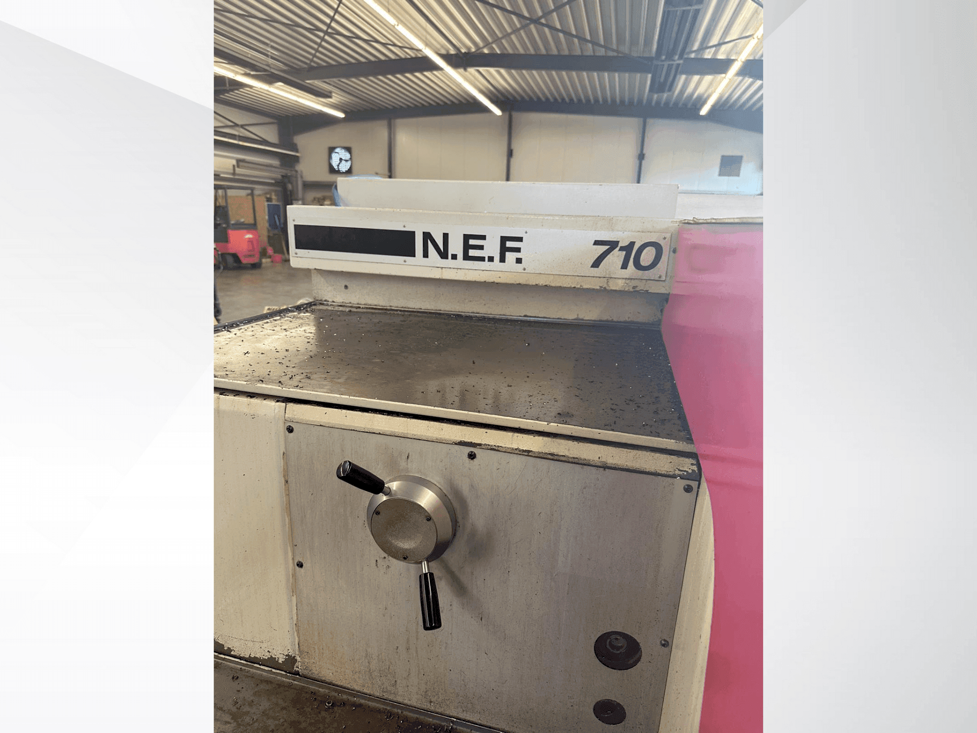 Vista frontal de la máquina Gildemeister Gildemeister NEF 710