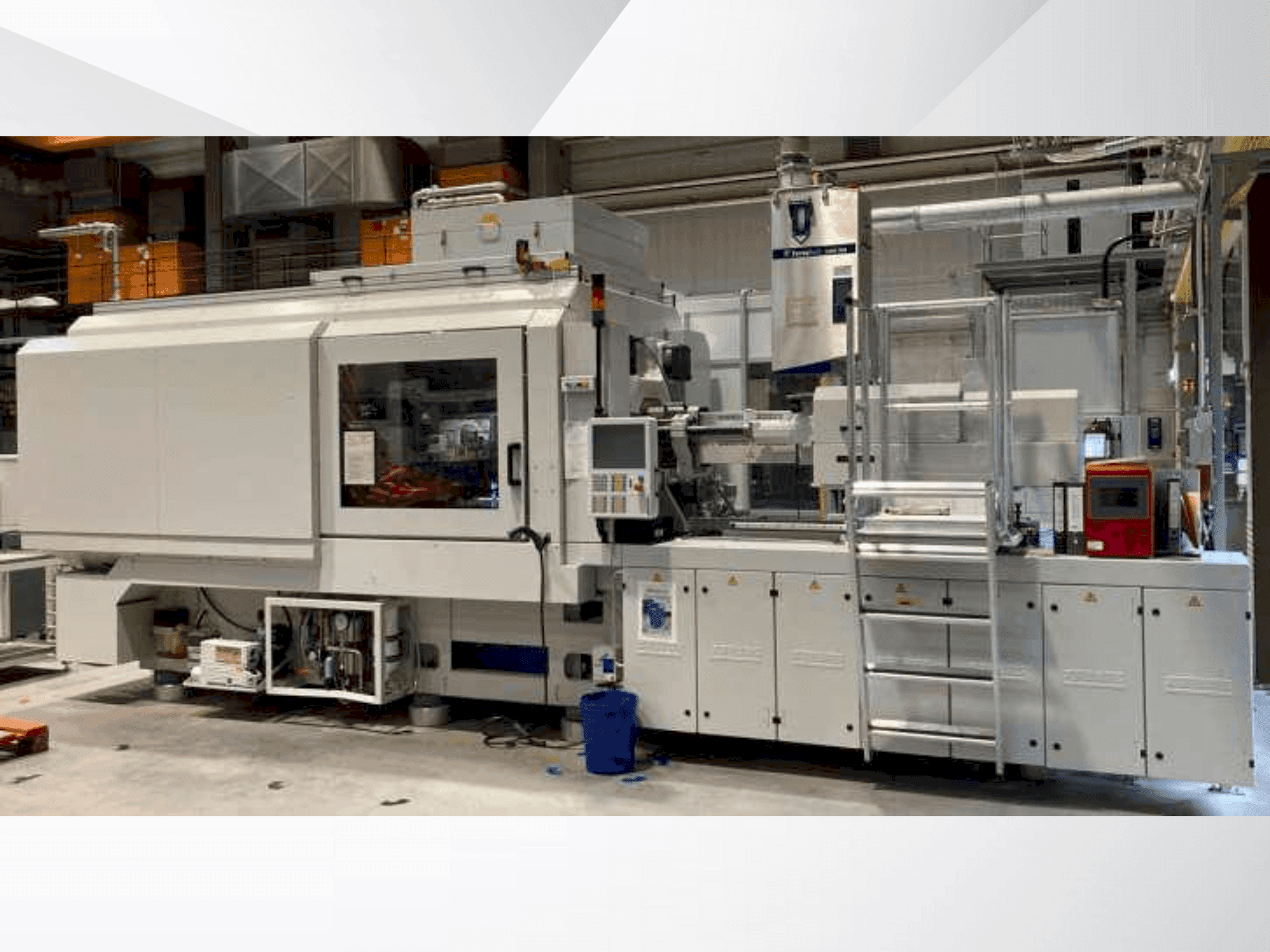 Vista frontal de la máquina Arburg SGM Allrounder 720A