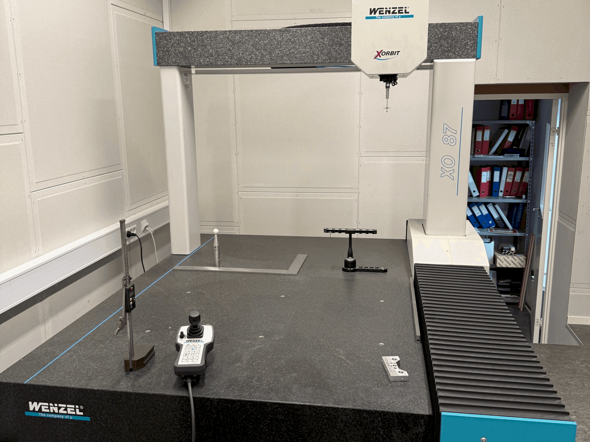 Vista frontal de la máquina Wenzel XO 87