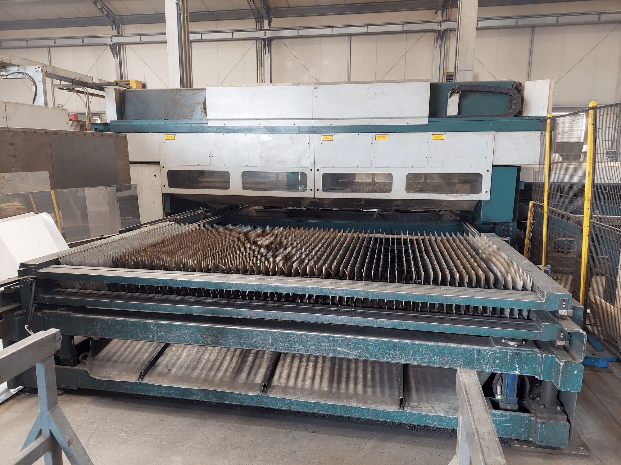 Vista frontal de la máquina ADIGE LT COMBO