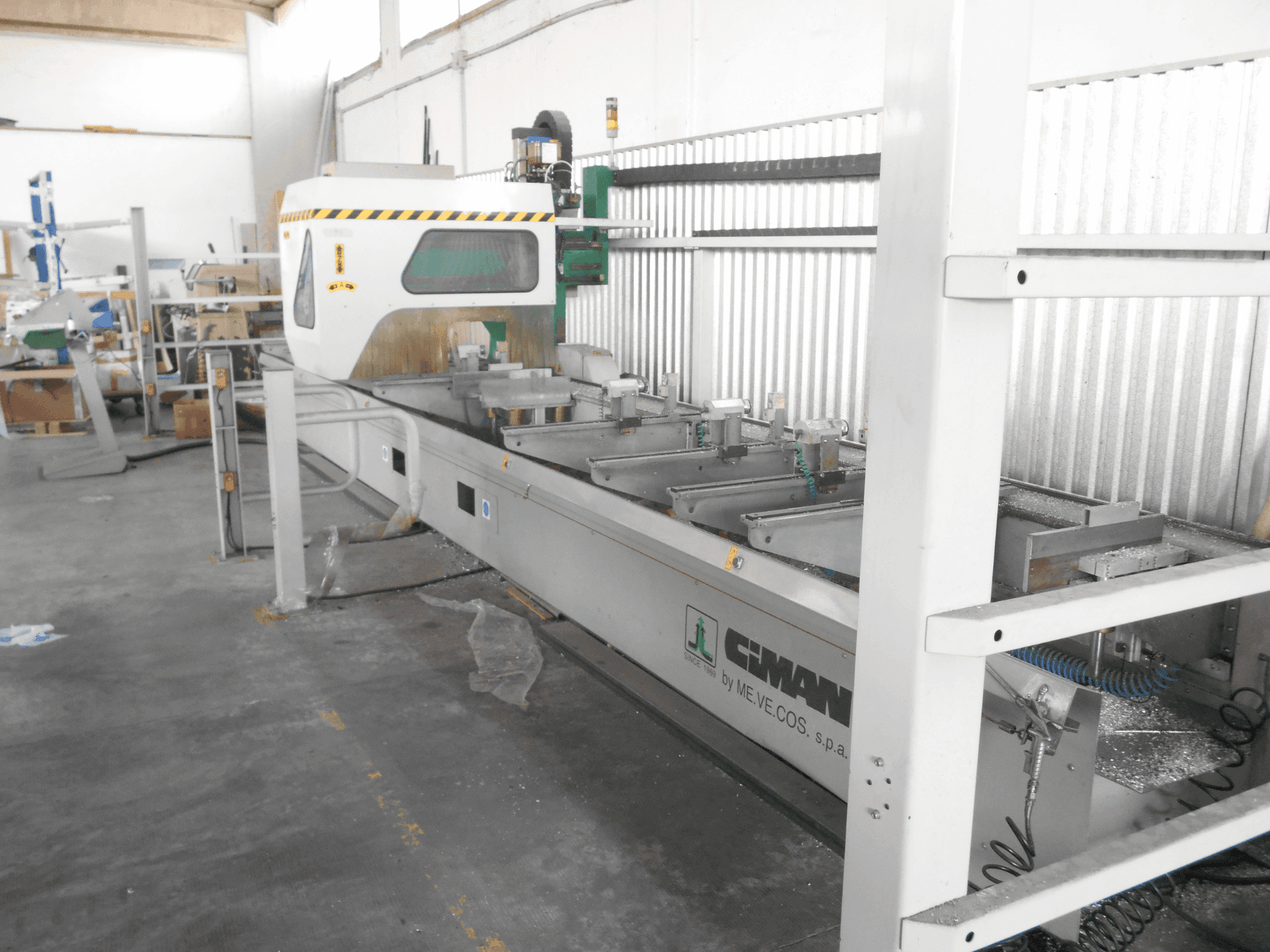 Vista frontal de la máquina CIMAN Mizak 6.7 twin