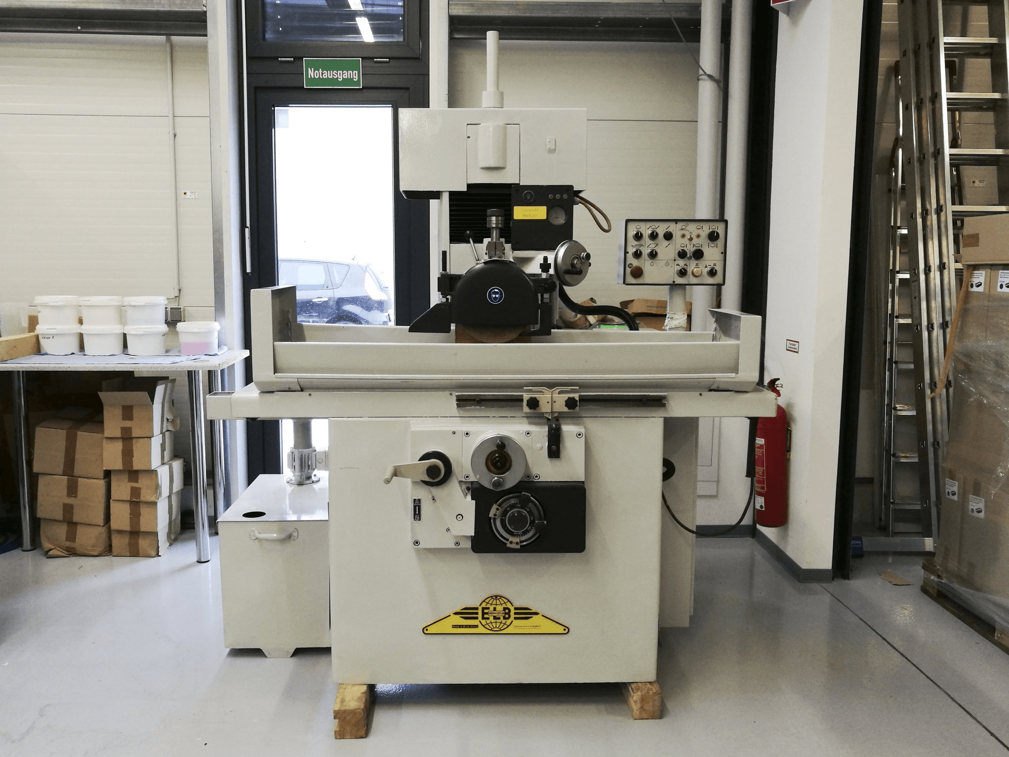 Vista frontal de la máquina ELB Amb. 5/2 VAI-Z