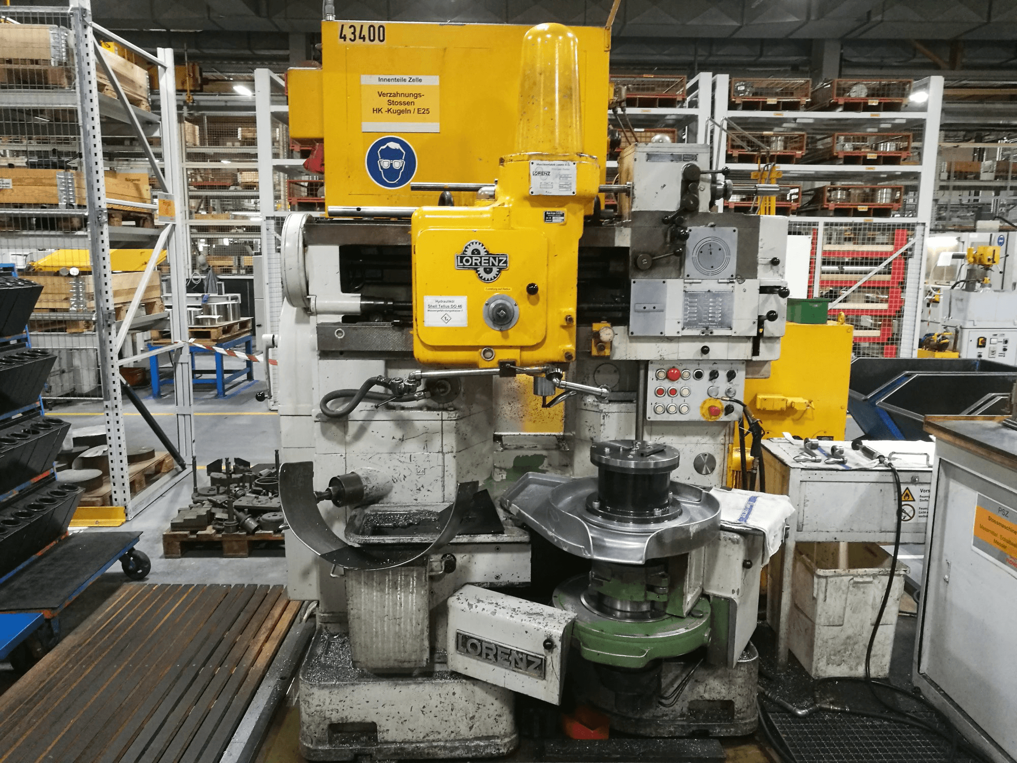 Vista frontal de la máquina LORENZ SNJ5